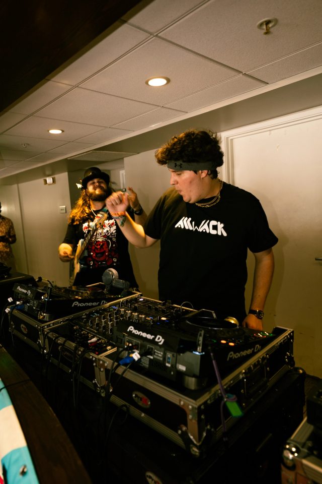 Allwack — Essential Freaks Season 5