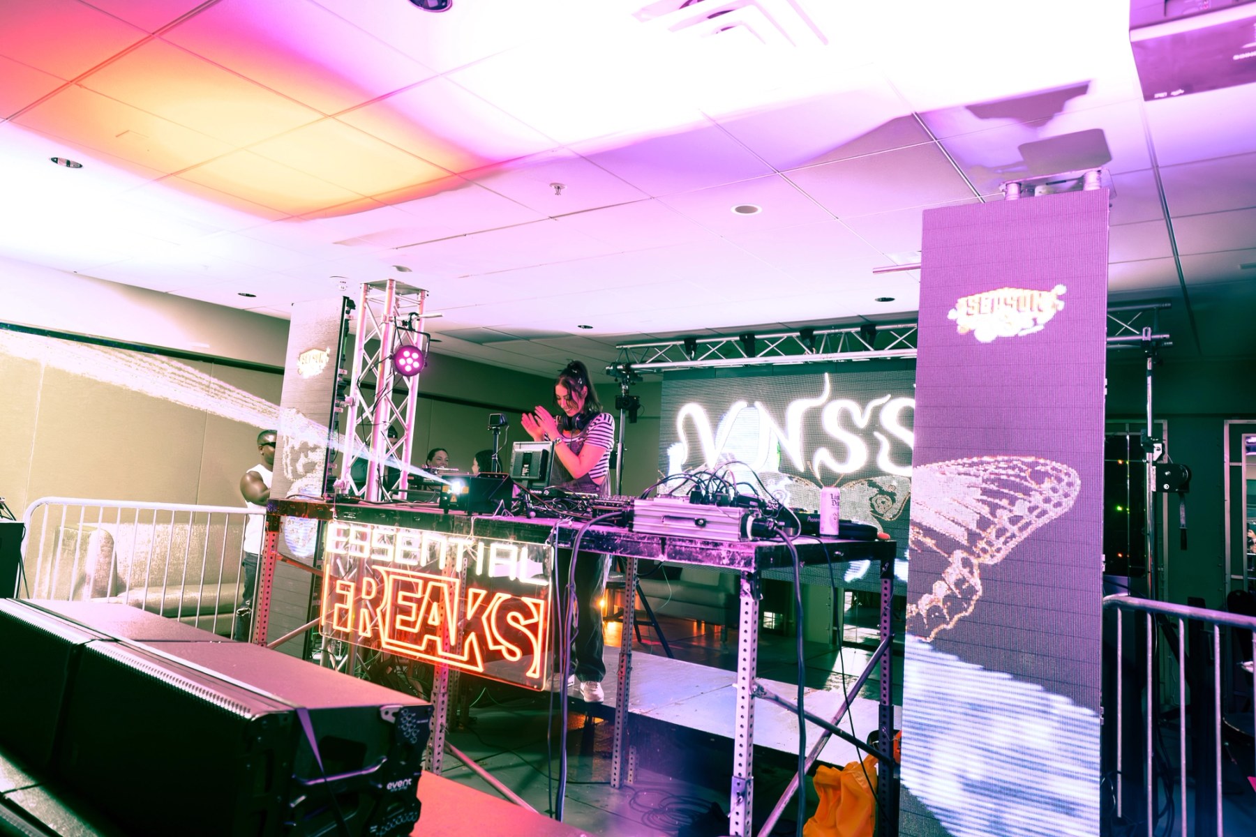 VNSSA — Essential Freaks Season 3