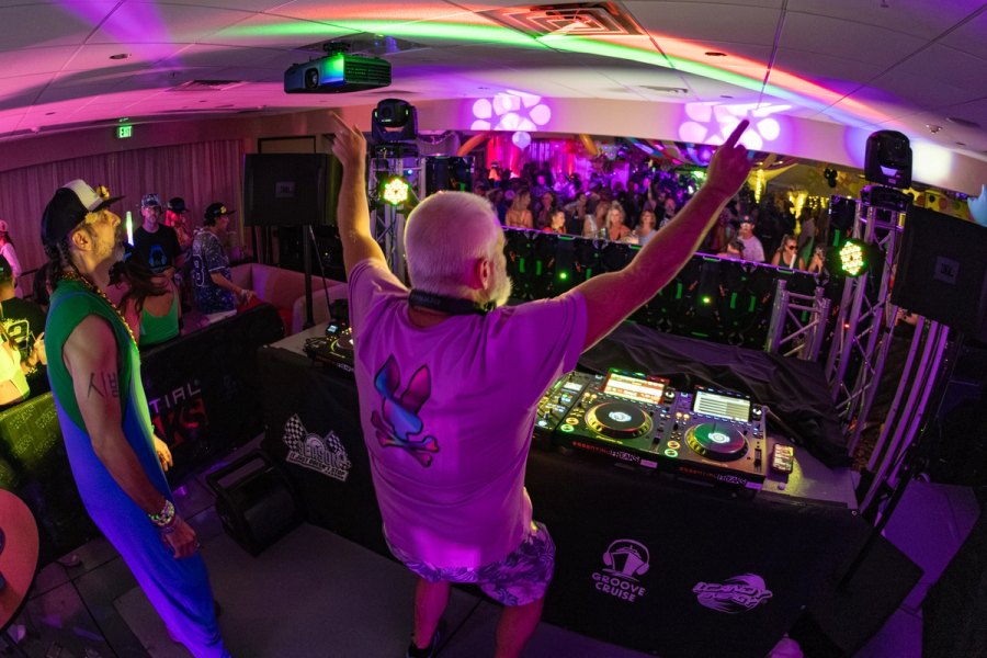 Dysko, Gumbee — Essential Freaks Season 4