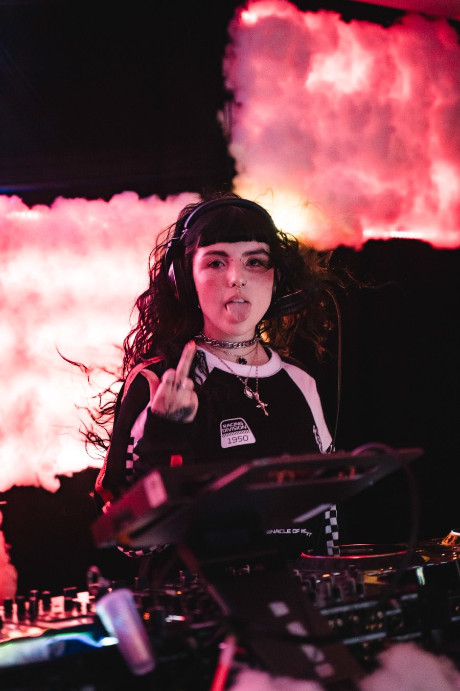 Tahls — Essential Freaks Season 4