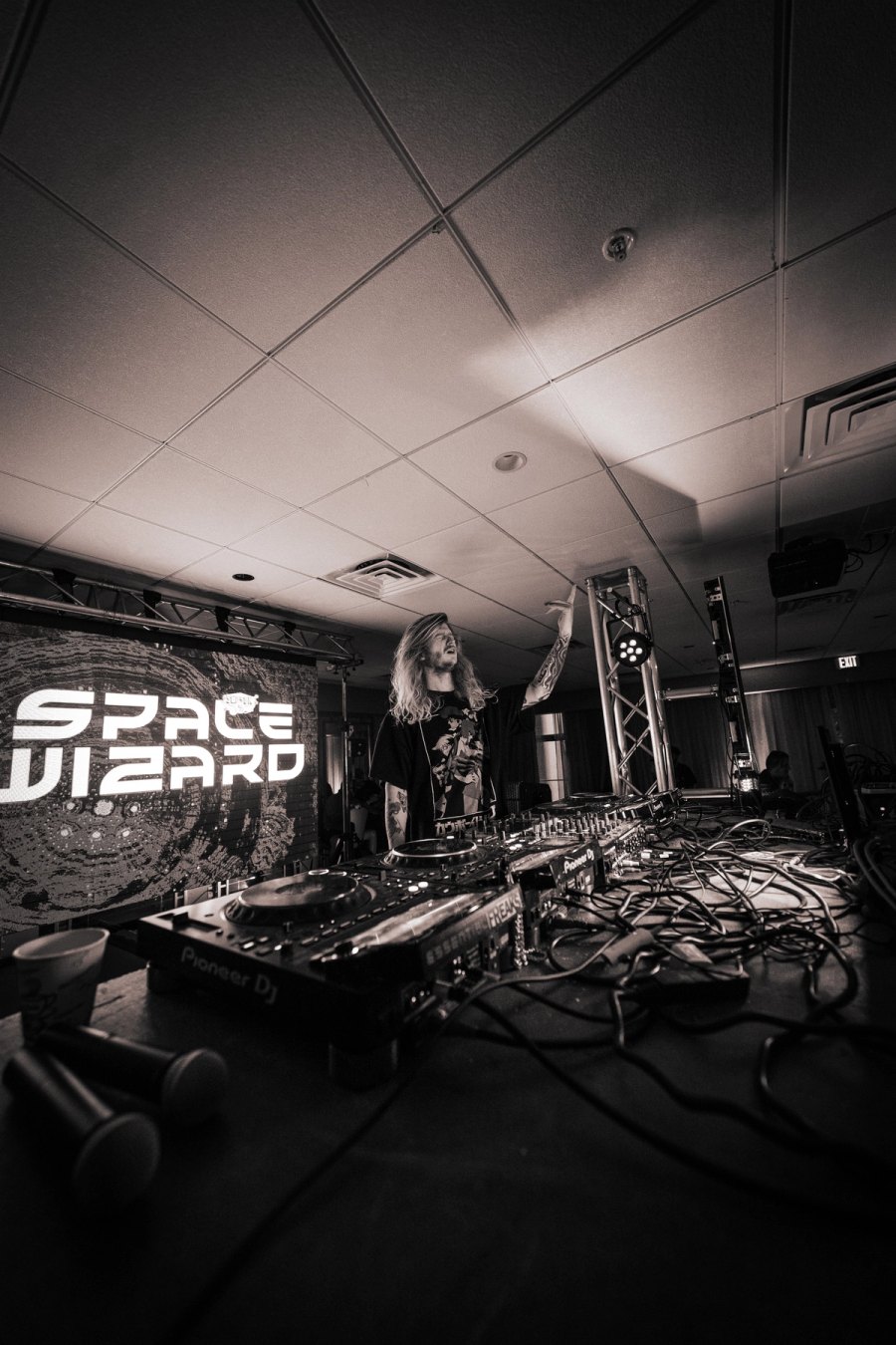 Space Wizard — Essential Freaks Season 3