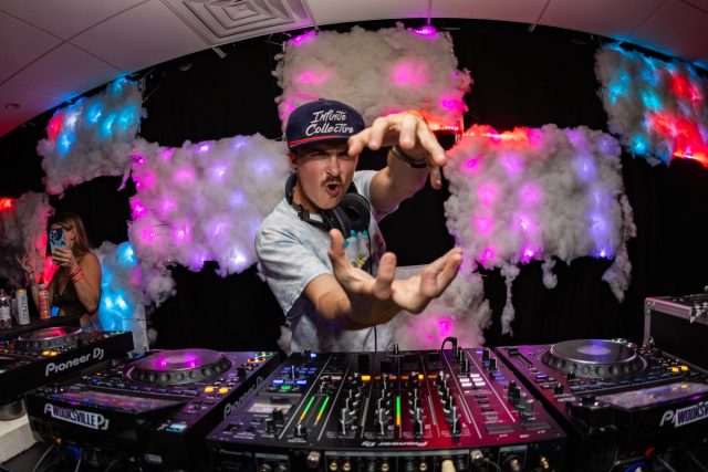 Krimsun — Essential Freaks Season 4