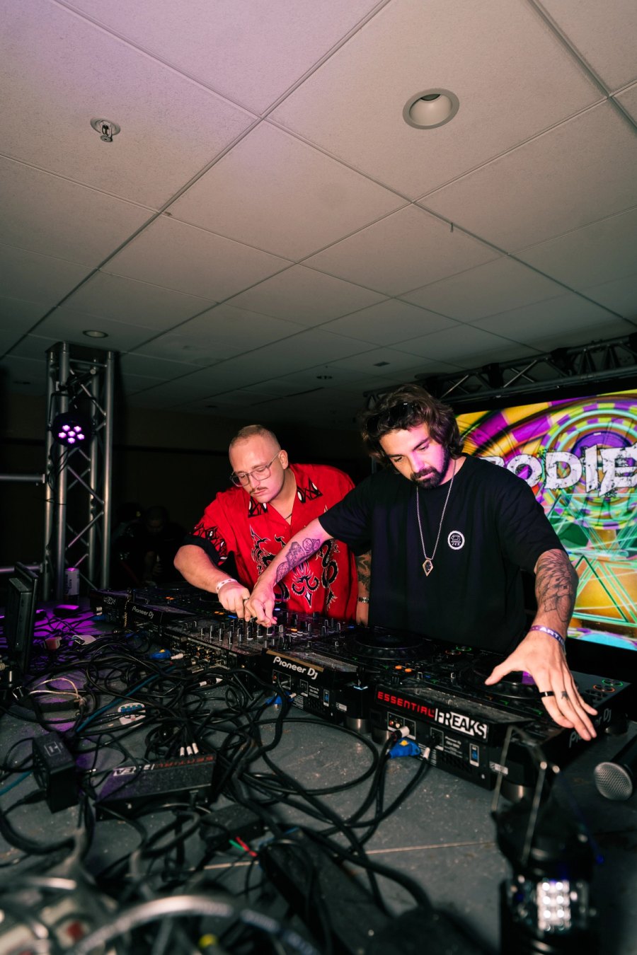 Blu, Nobodies King — Essential Freaks Season 3