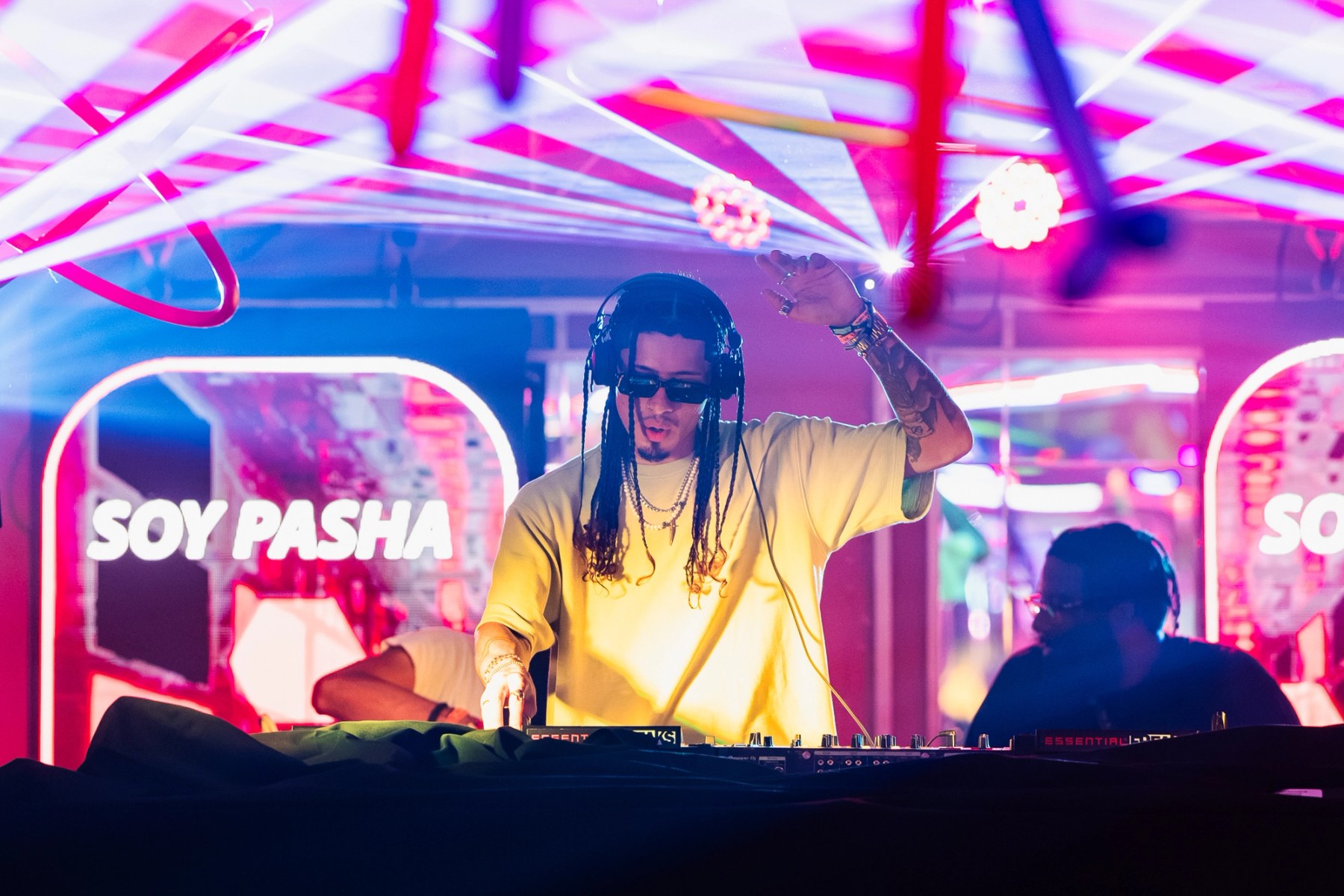 Soy Pasha — Essential Freaks Season 5