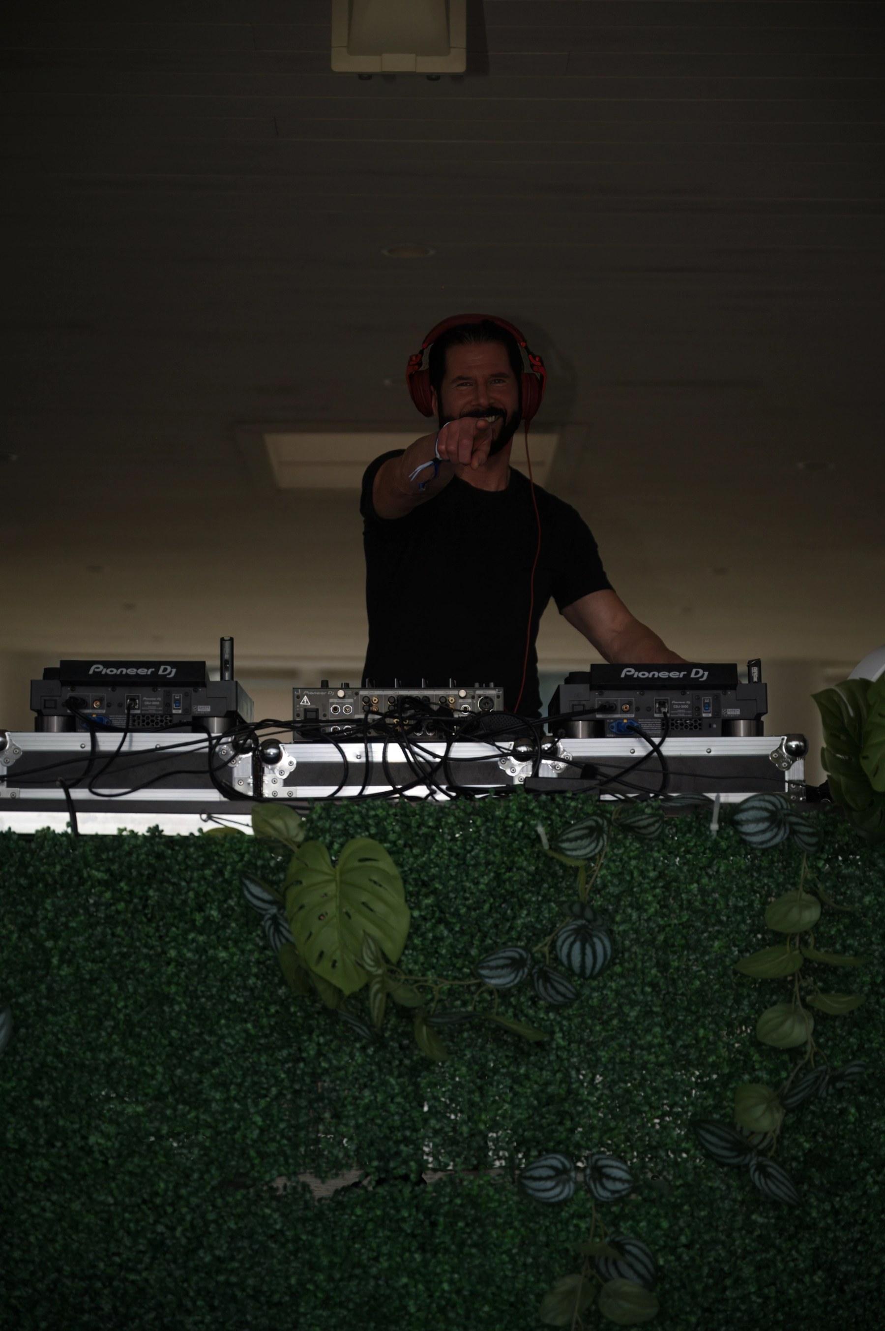 Shannon Scott Williams — Essential Freaks Summer Splash II