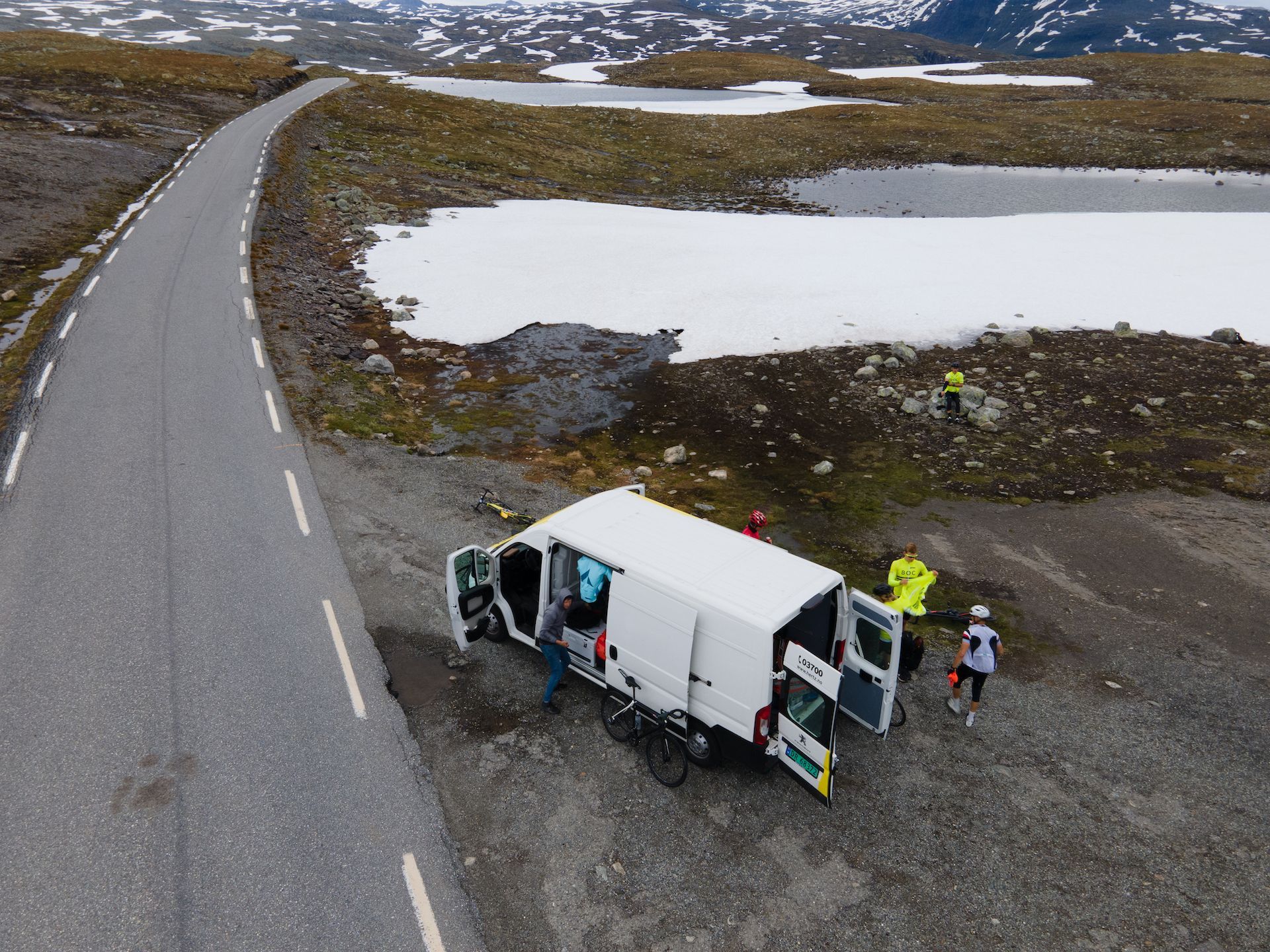 Bilde av Epeaks følgebil