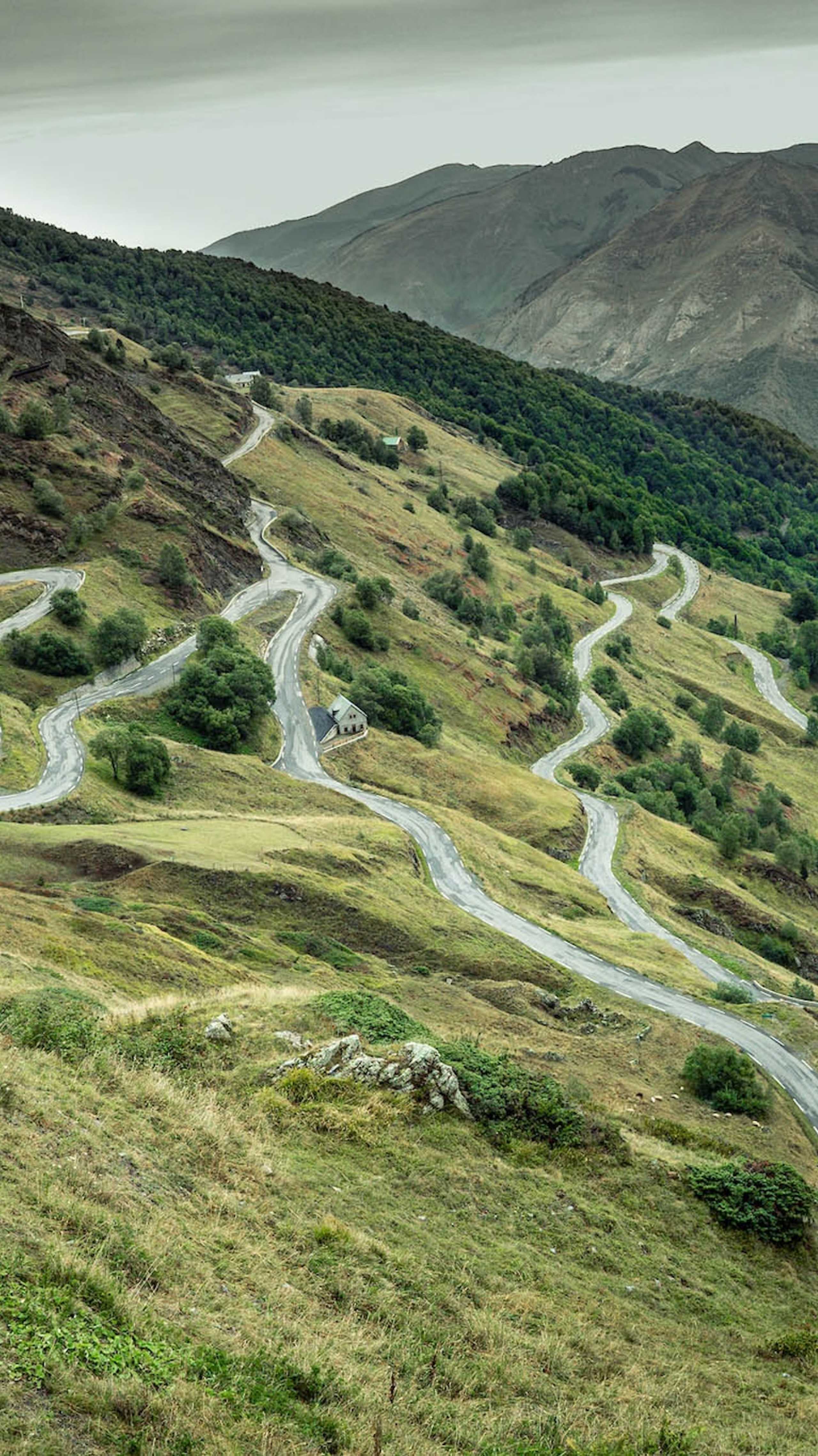 Et pittoresk bilde av klatringen opp til Luz Ardiden