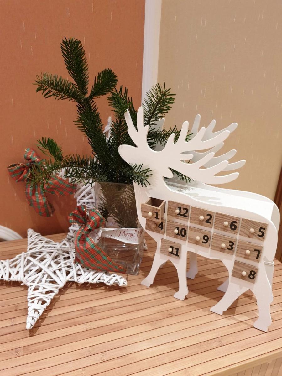 Advent und Weihnachtsdekorationen  24