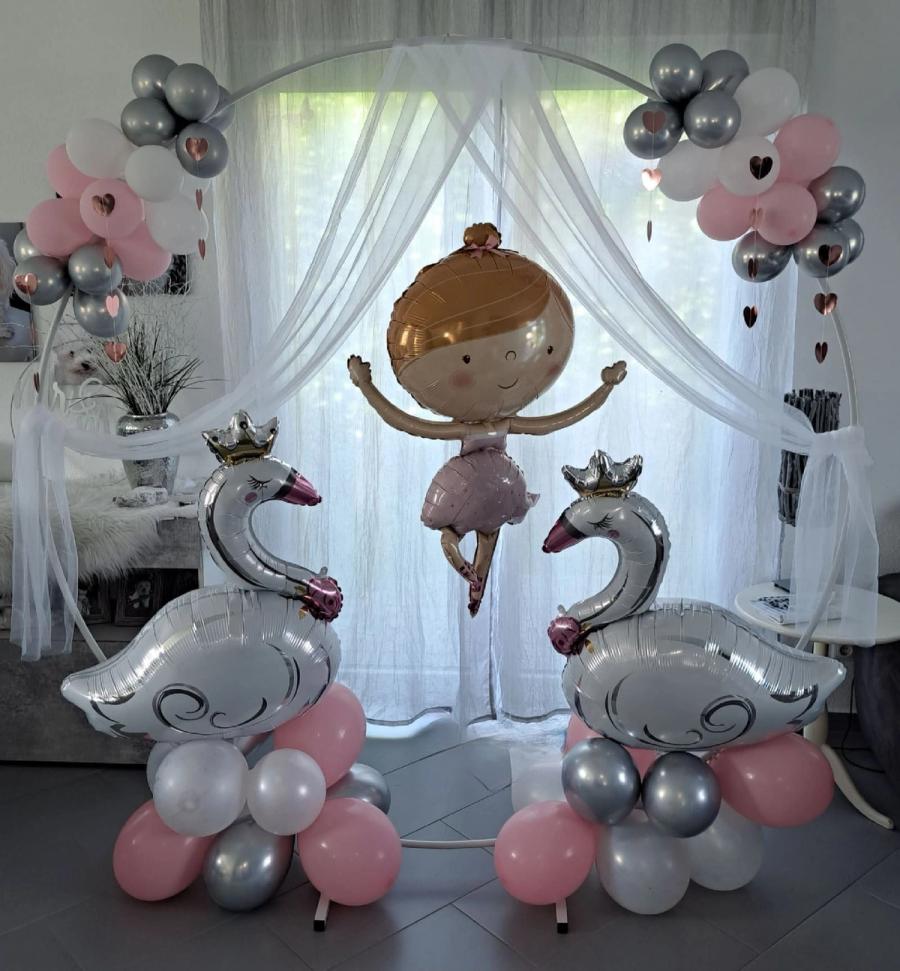 Baby Dolls Gender Reveal Party Boy or Girl ?" 18