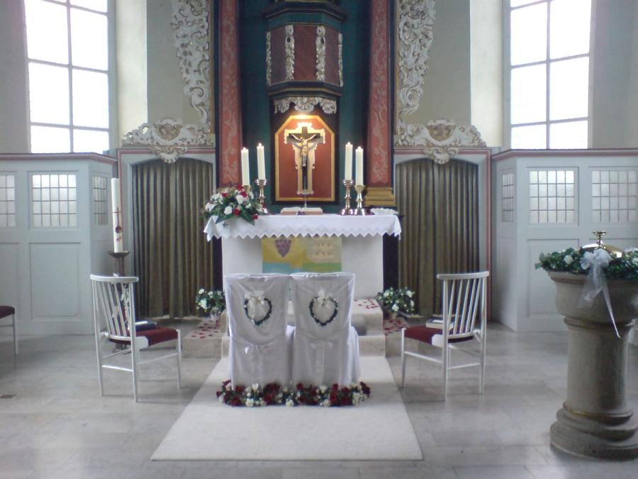 Deko-Verleih · Kirche & Standesamt 7
