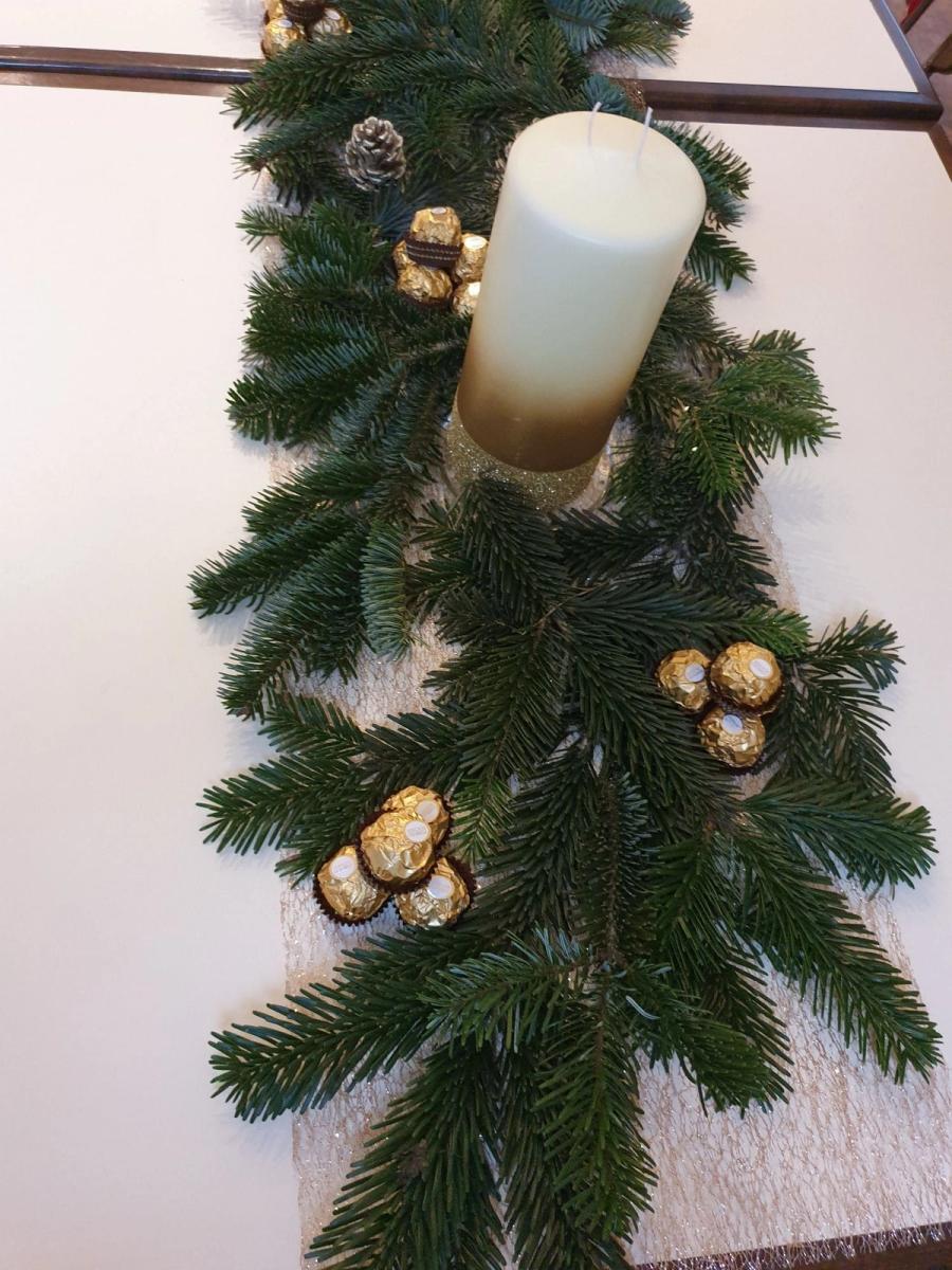 Advent und Weihnachtsdekorationen  44
