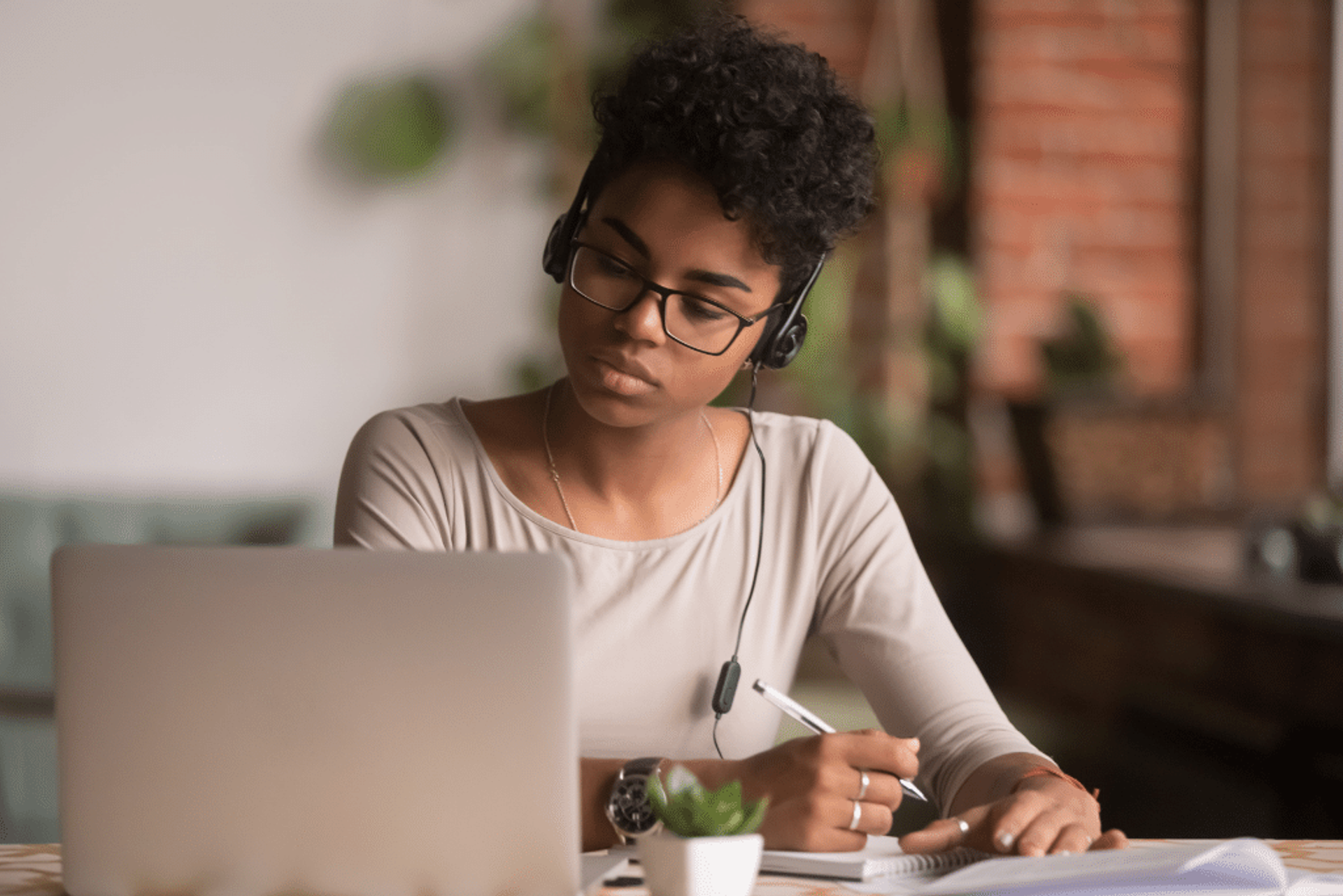 Before you start writing your USP, make sure you take the time to understand your ideal customer very clearly. Trust us, it makes everything else easier when you do.