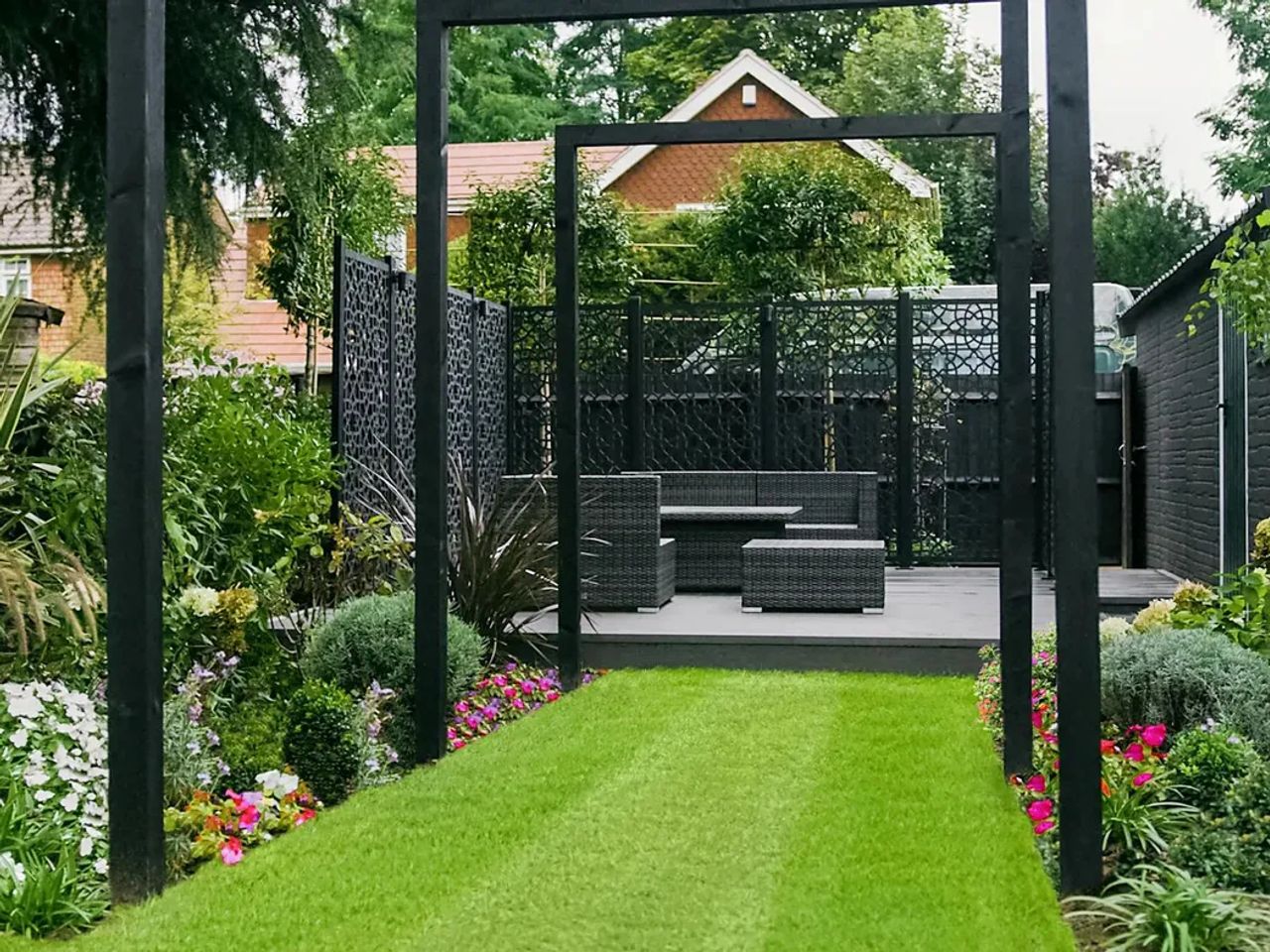 Modern Cottage Garden