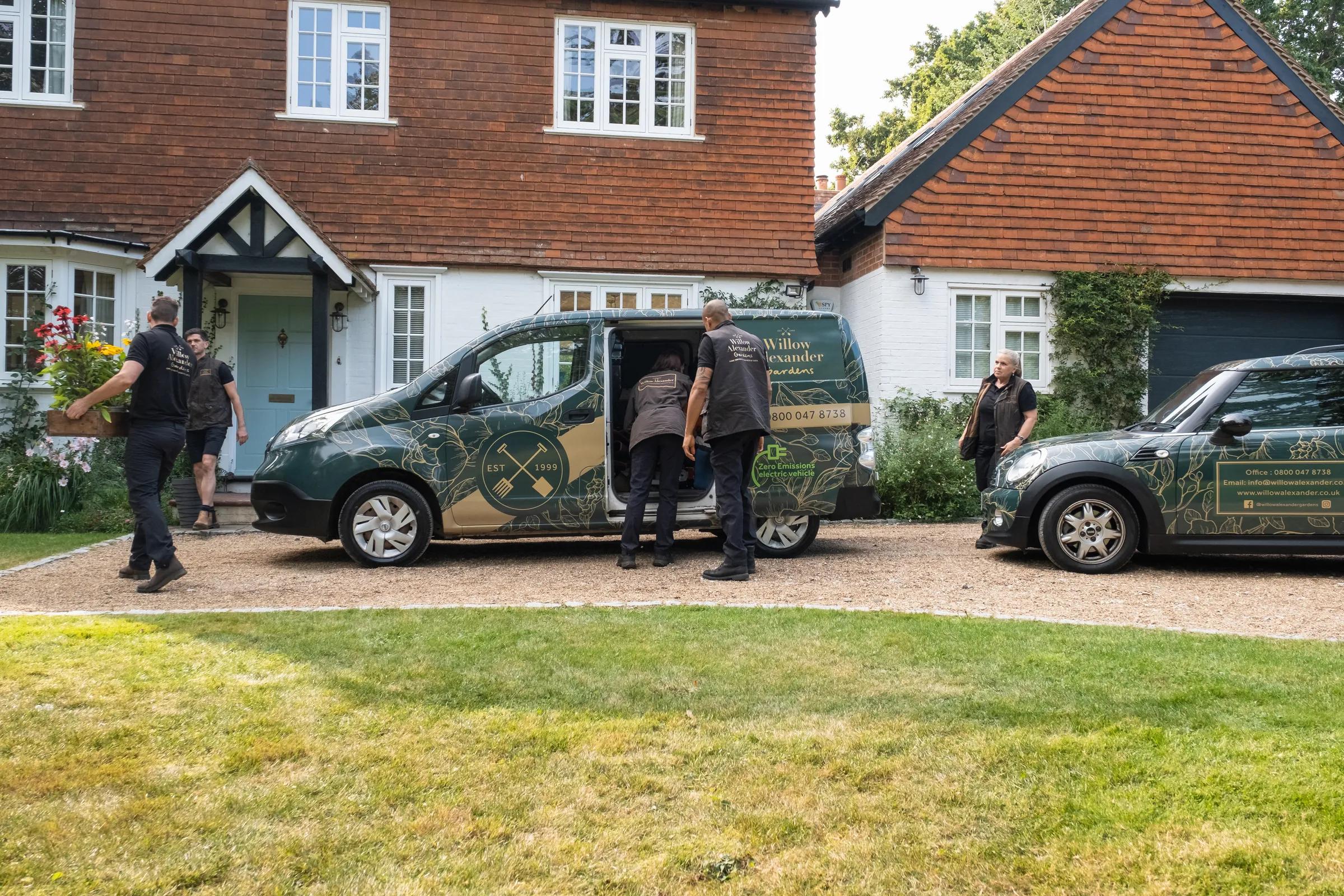 Commercial Grounds Maintenance gallery image 4