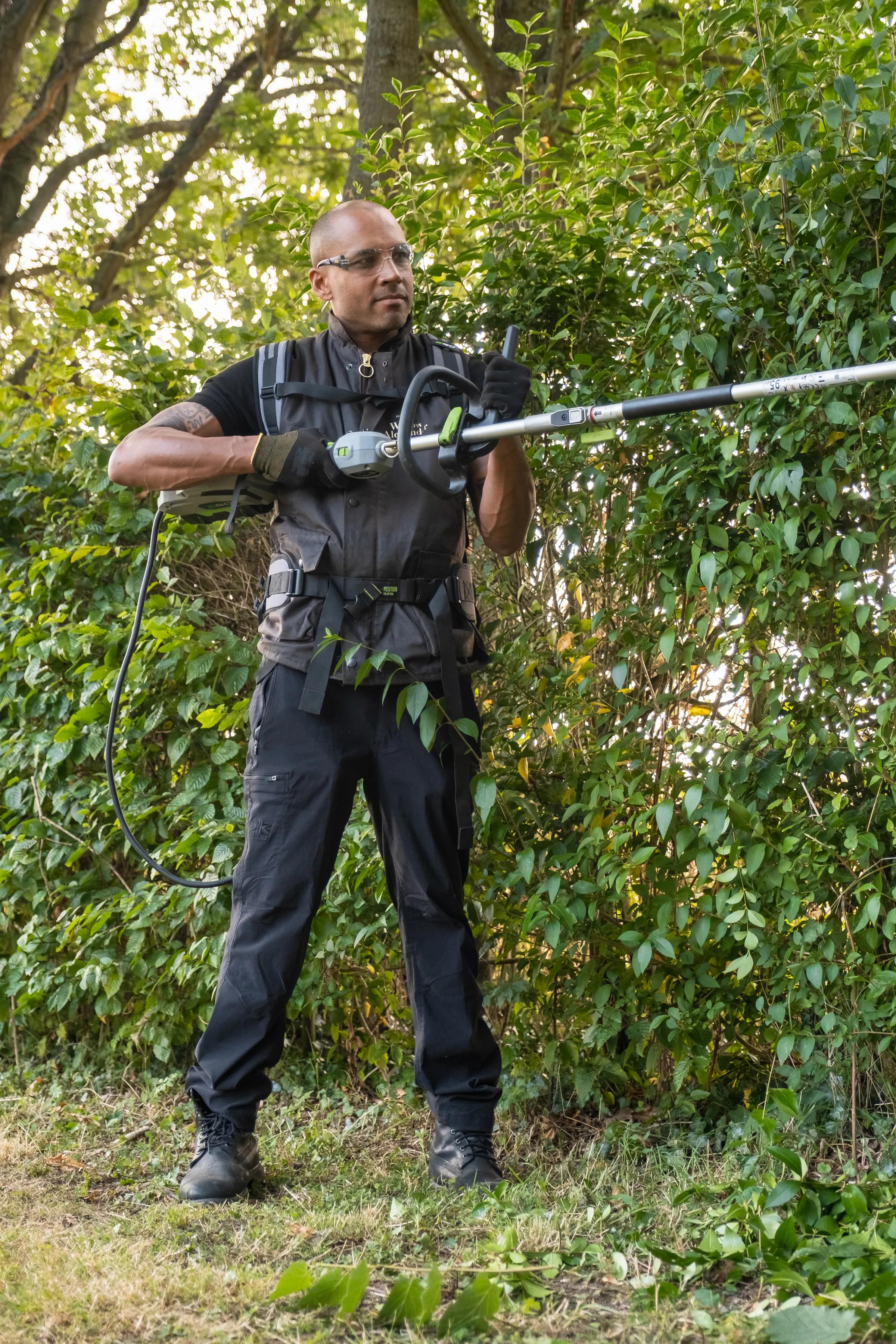 Hedge & Boundary Maintenance gallery image 6