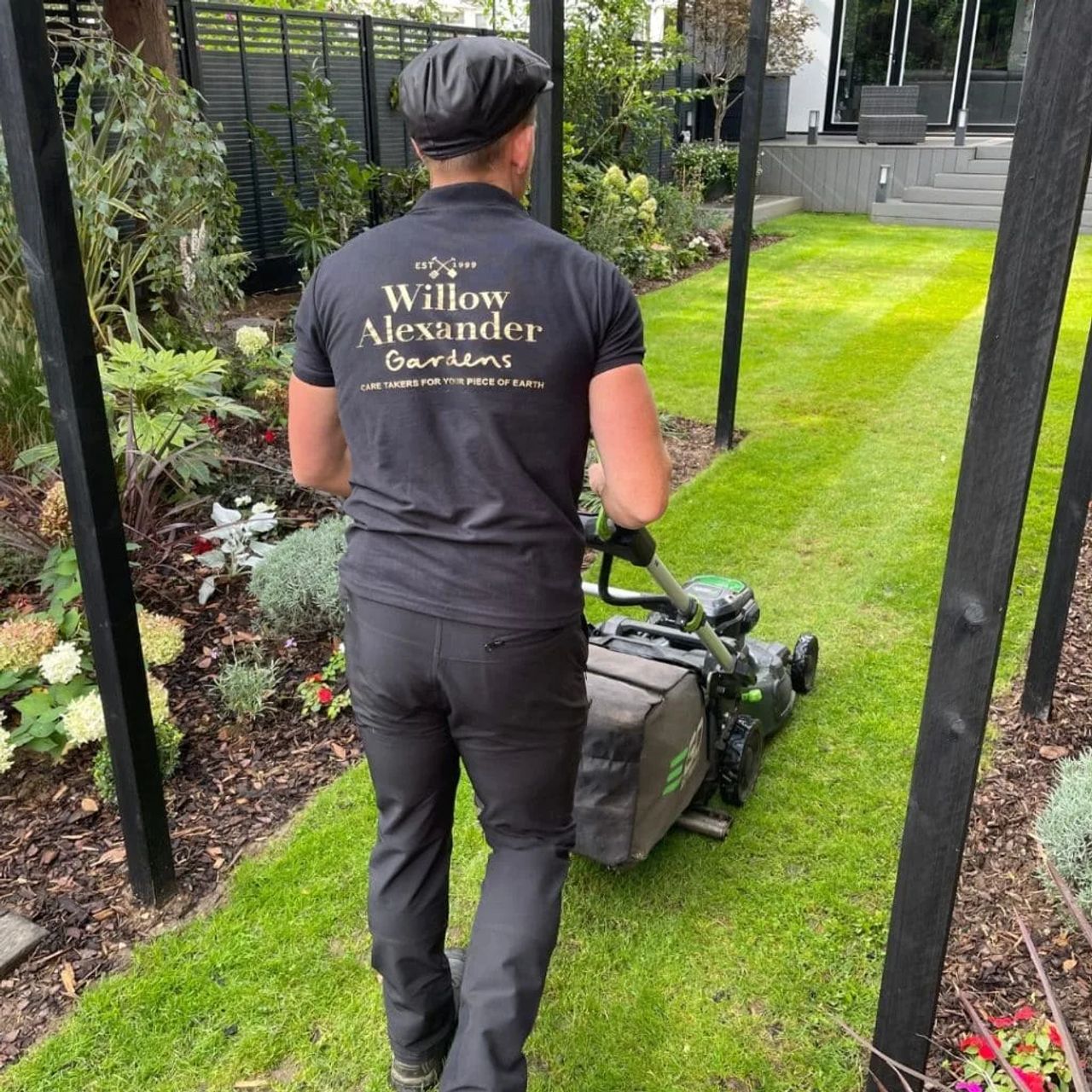 What Is the Difference Between a Gardener and a Landscaper? (A Clear Guide for Homeowners)