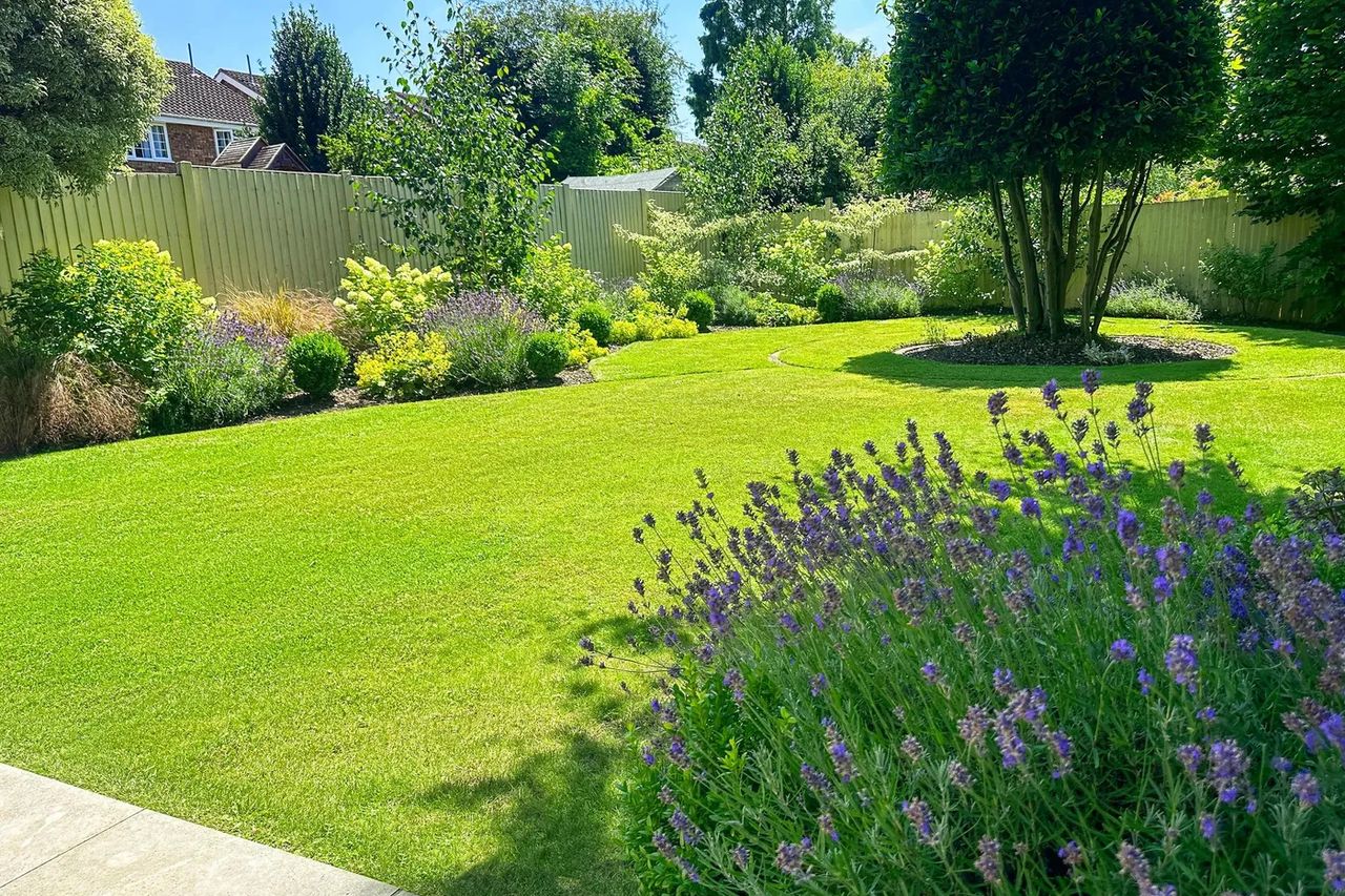 Cottage Garden