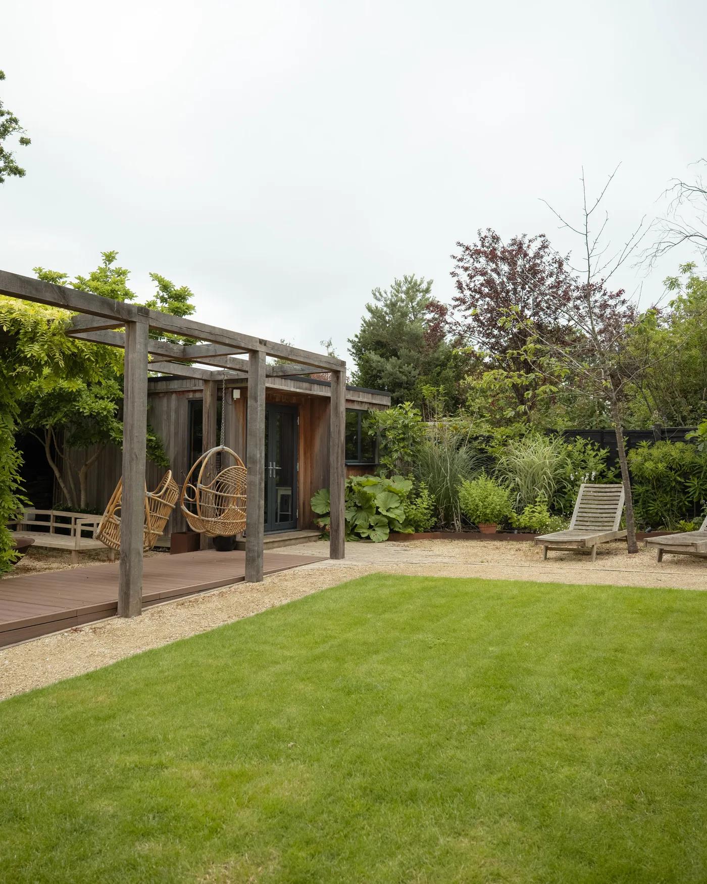Contemporary English Garden