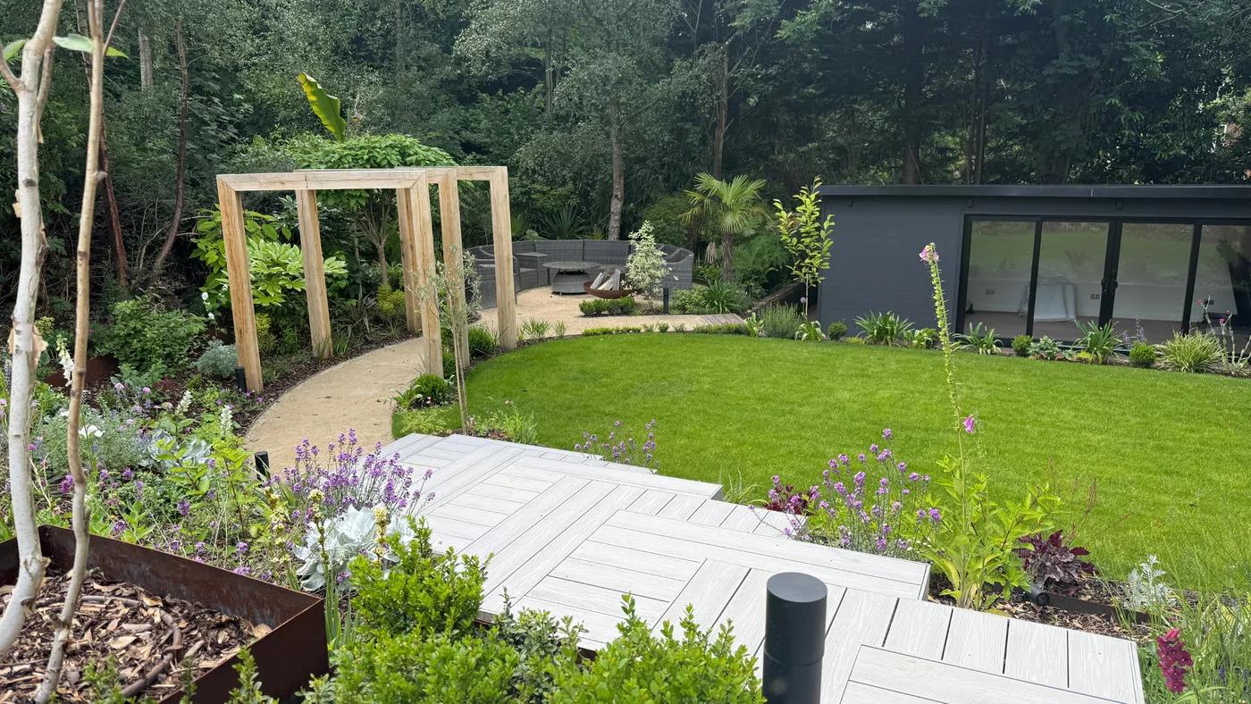 Contemporary English Tiered Garden