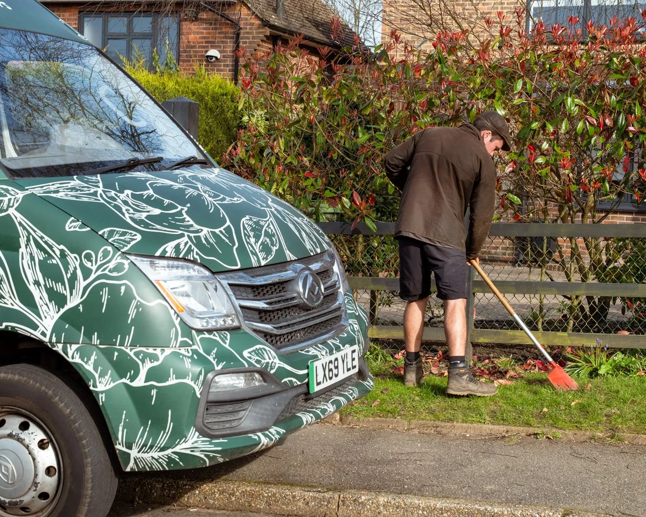 Commercial Grounds Maintenance