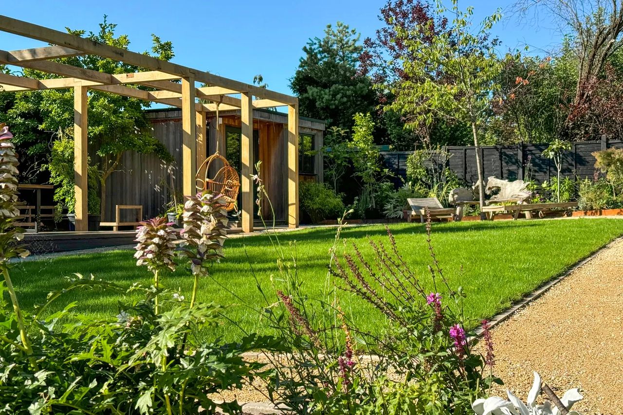 Contemporary English Garden