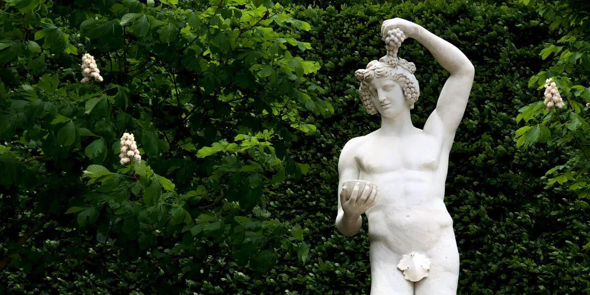 Garden Art and Sculptures: Adding Beauty and Personality to Your Outdoor Space