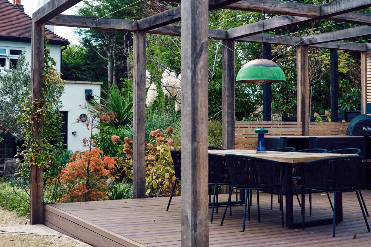 Pergola with lighting and planting
