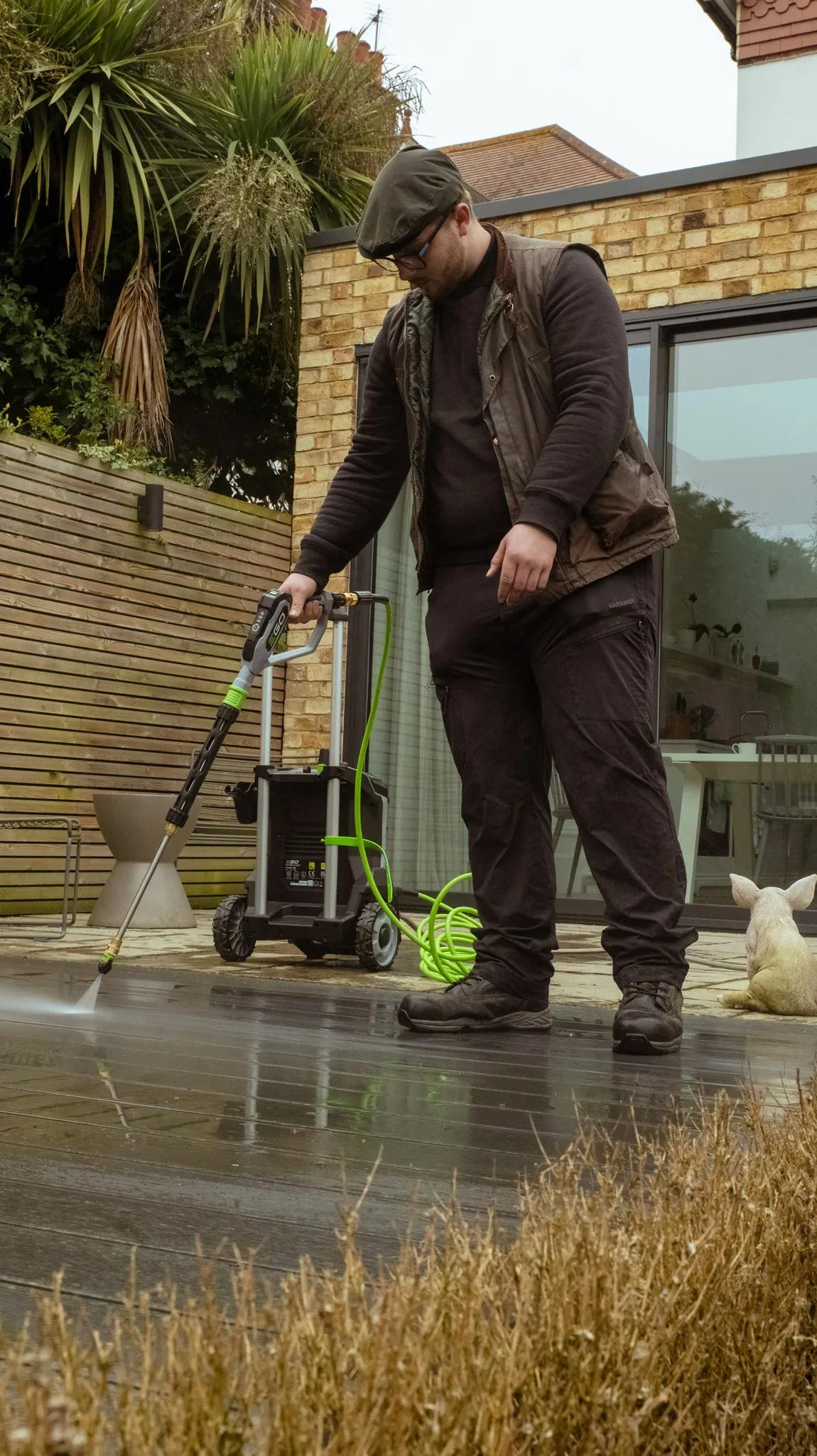 A Willow Alexander team jet washing a driveway, 6