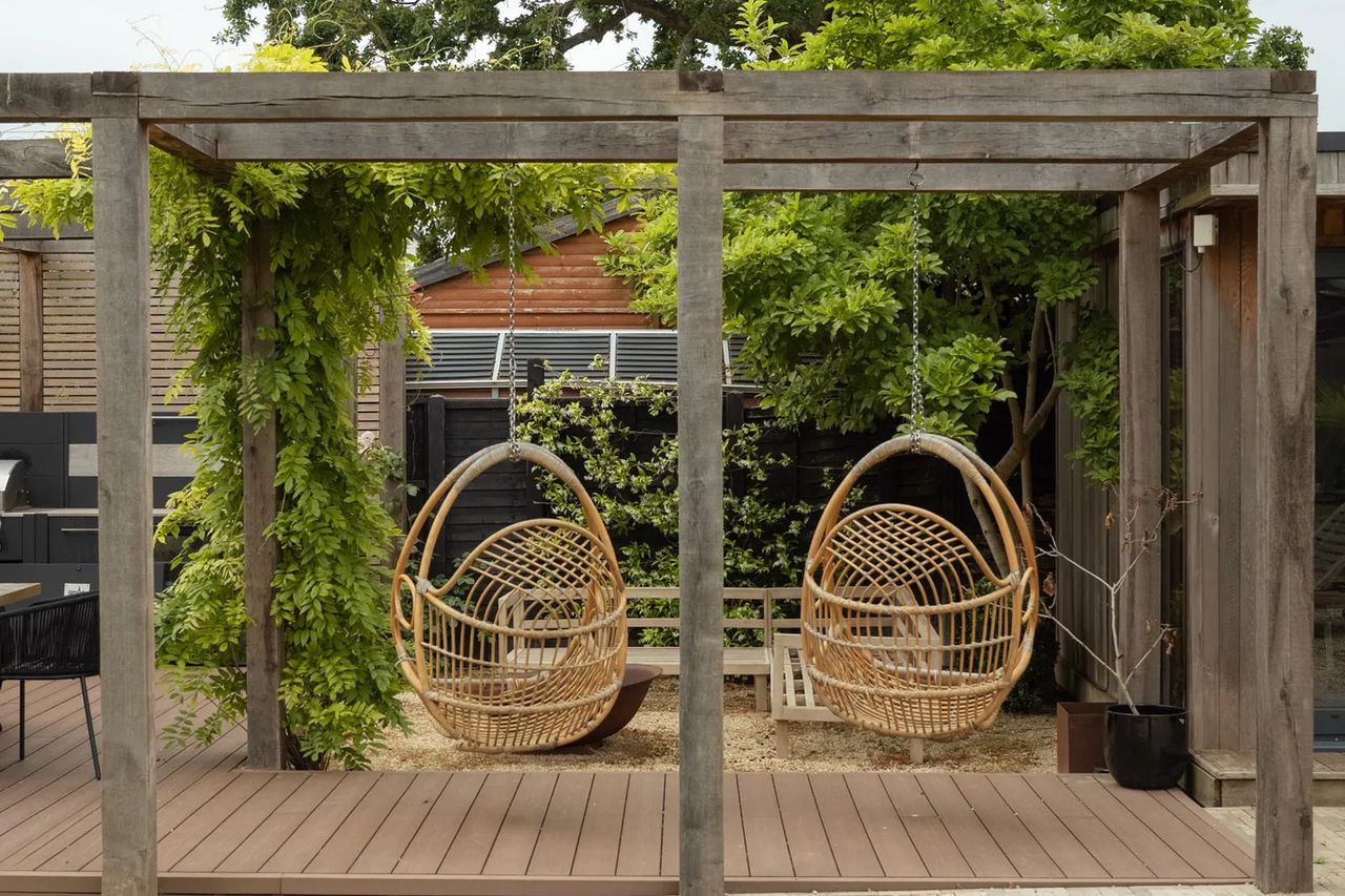 Pergola joinery detail
