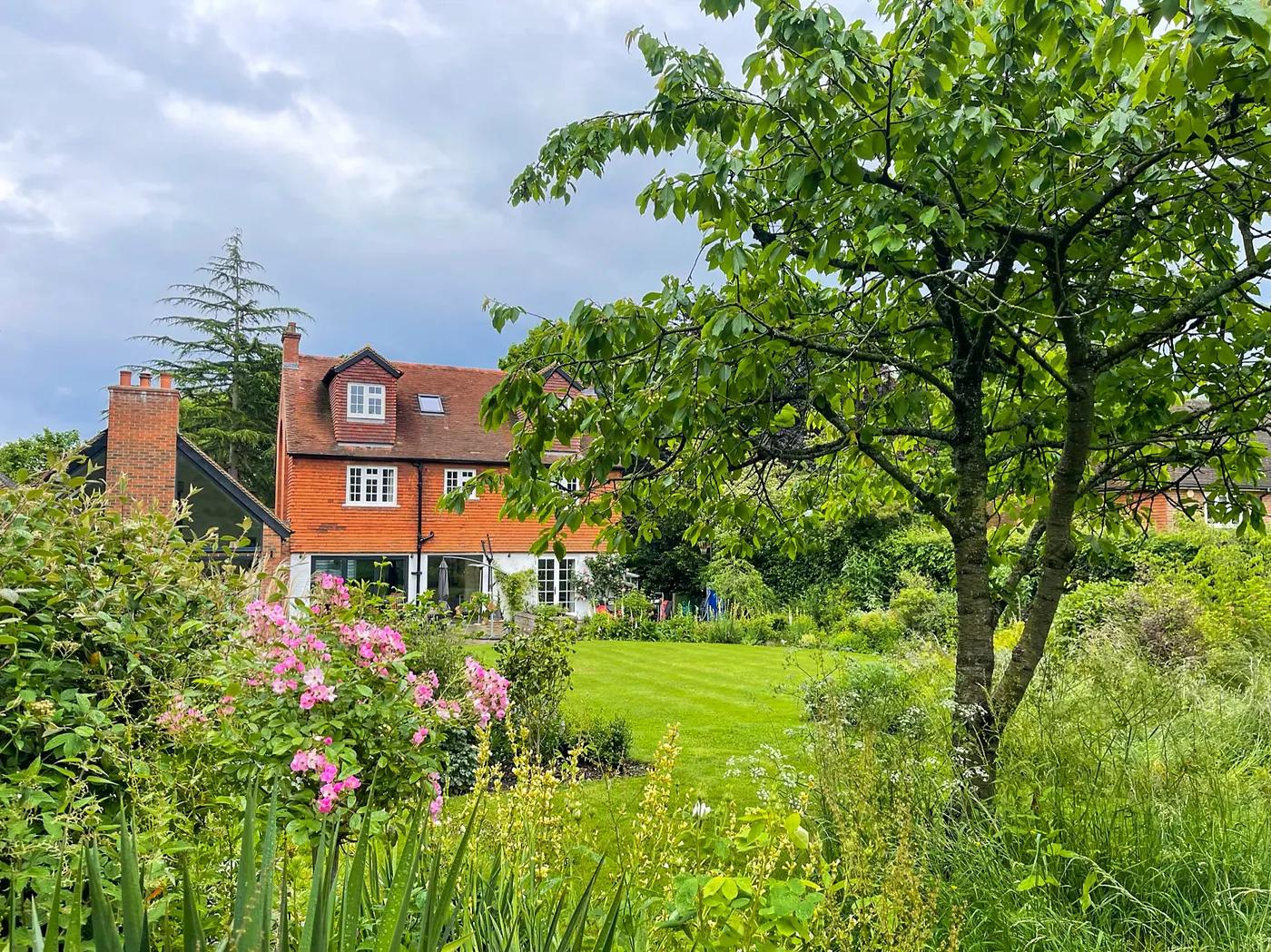 English Cottage Garden