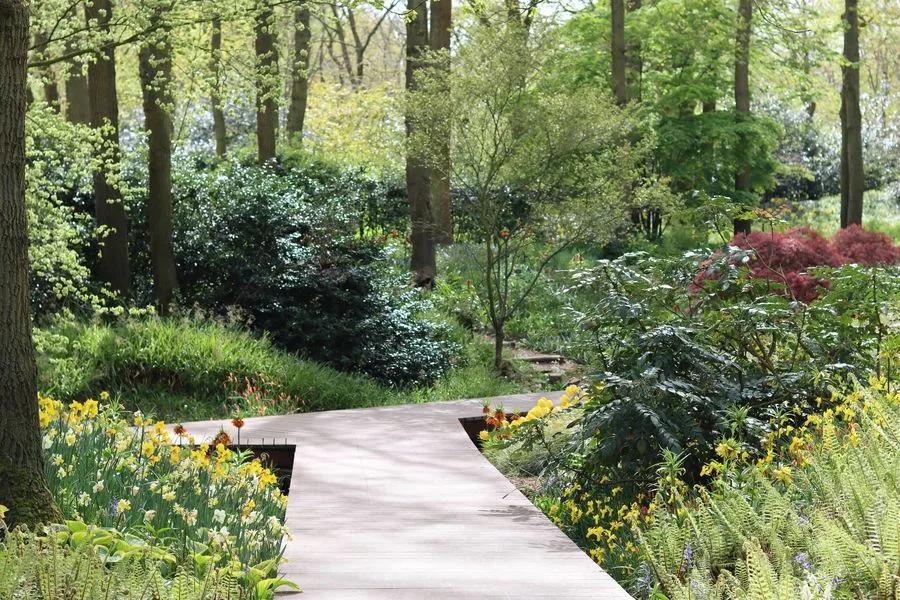 The Timeless Influence of Arts and Crafts in Garden Design