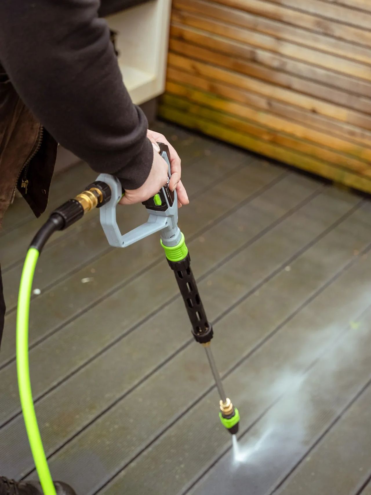 A Willow Alexander team jet washing a driveway, 5