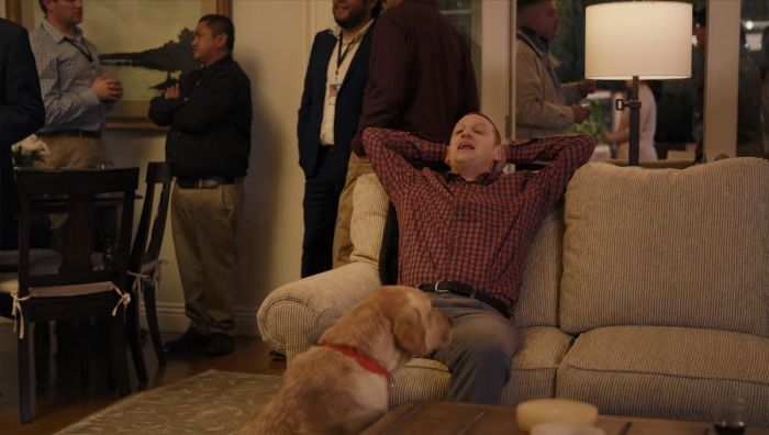 Hey everybody, look, the dog's blowing me.