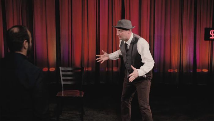 I'm in a house! A house! House! House! House! House! House! Fuckin' in a house!