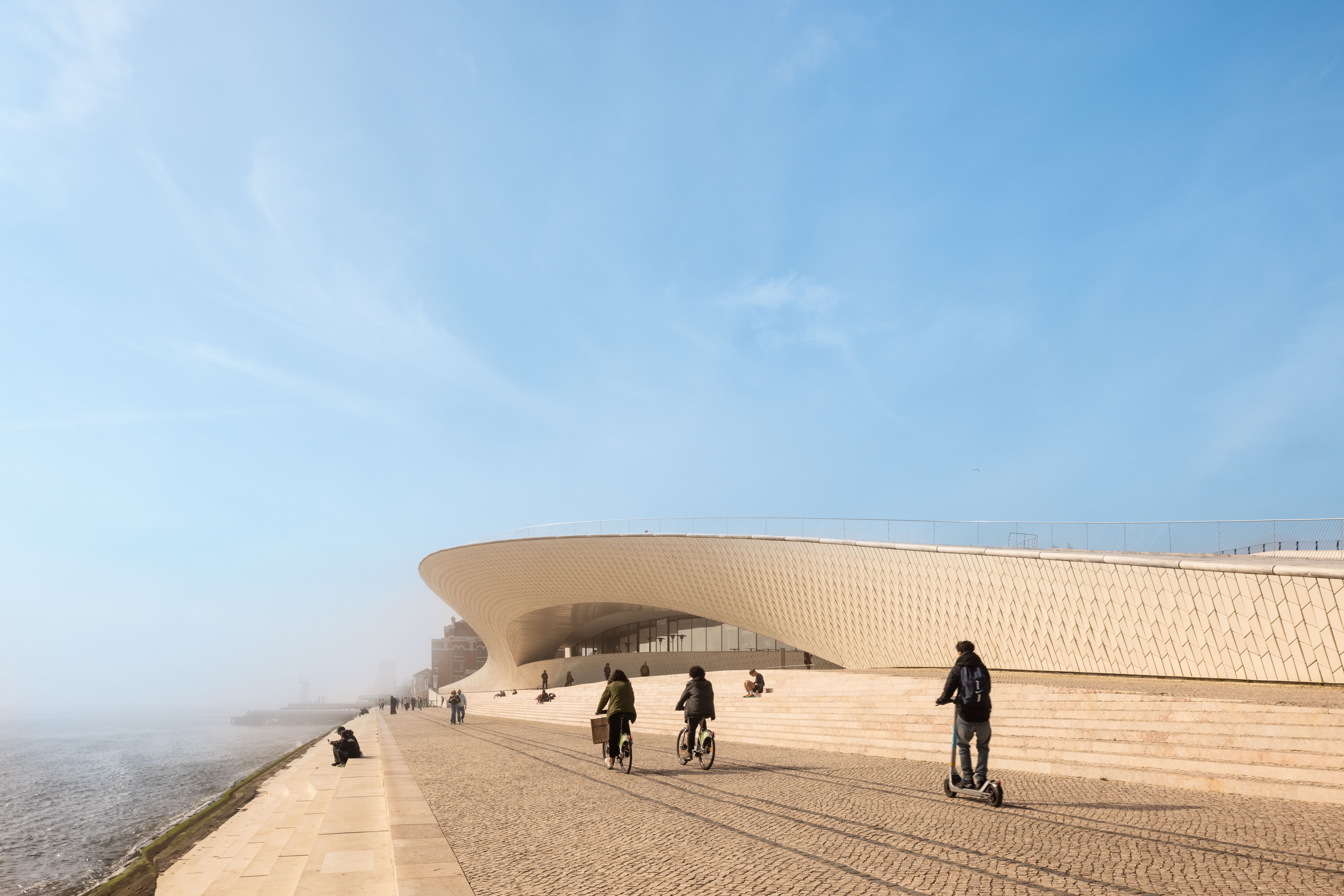 image-05a2e85b7e416df61df6ce957ea6e19c3ac8fcef-8192x5464-jpg