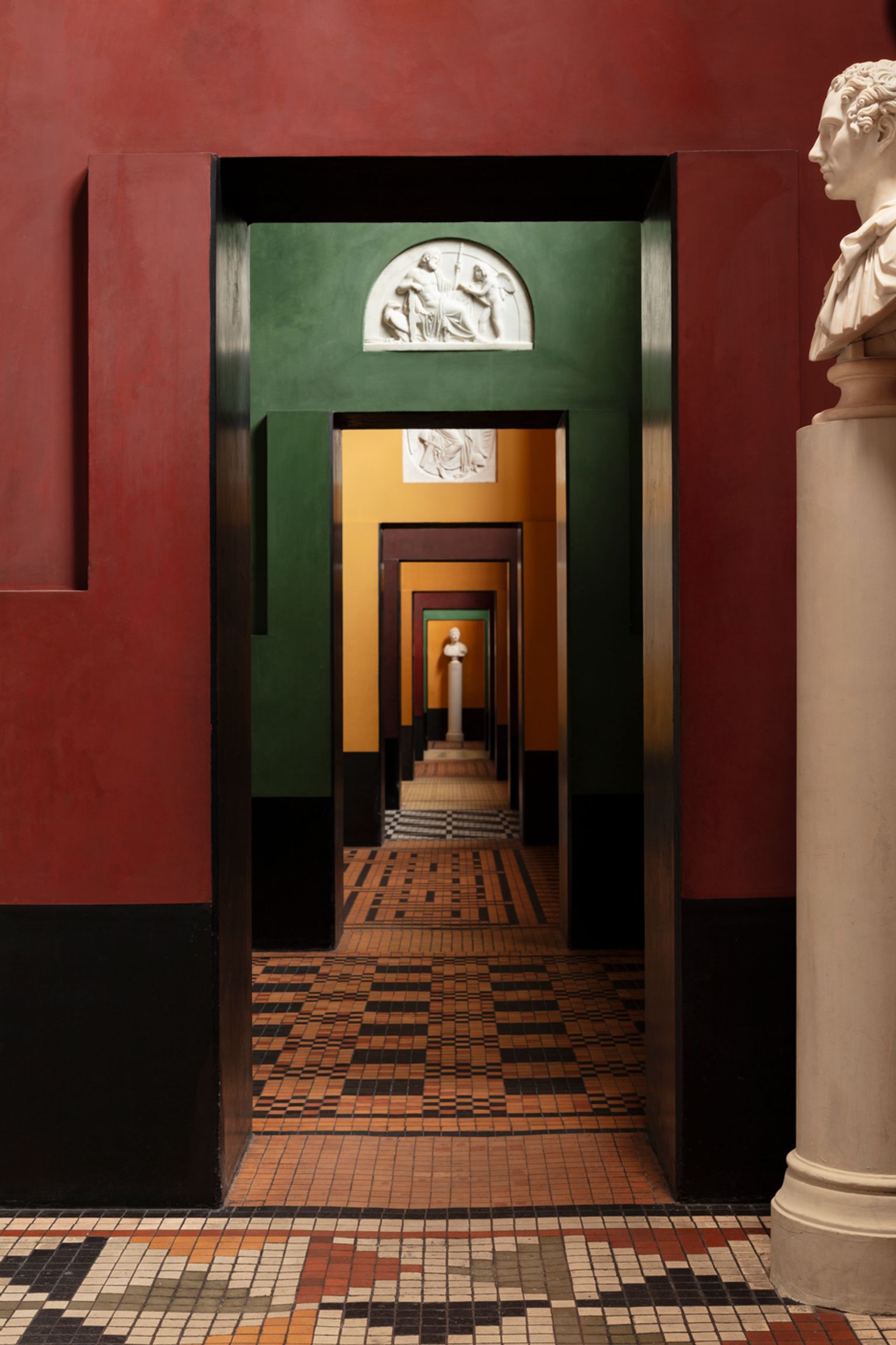 image-28670db9c9974e6ae62f477892e0e264ef6d603b-933x1400-jpg