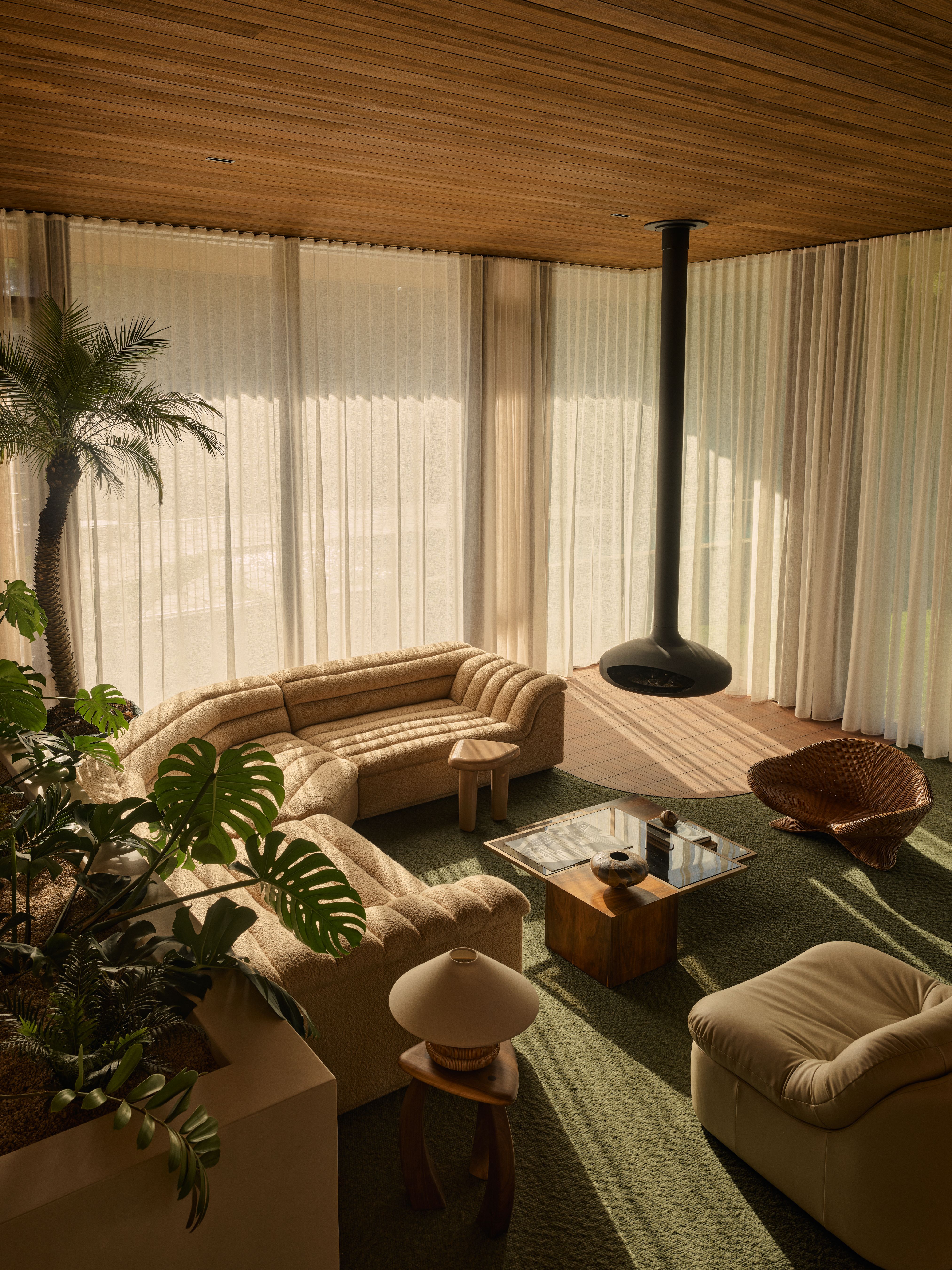 image-31104173864c22f54b63682469871f8f5096ff4e-4050x5400-jpg