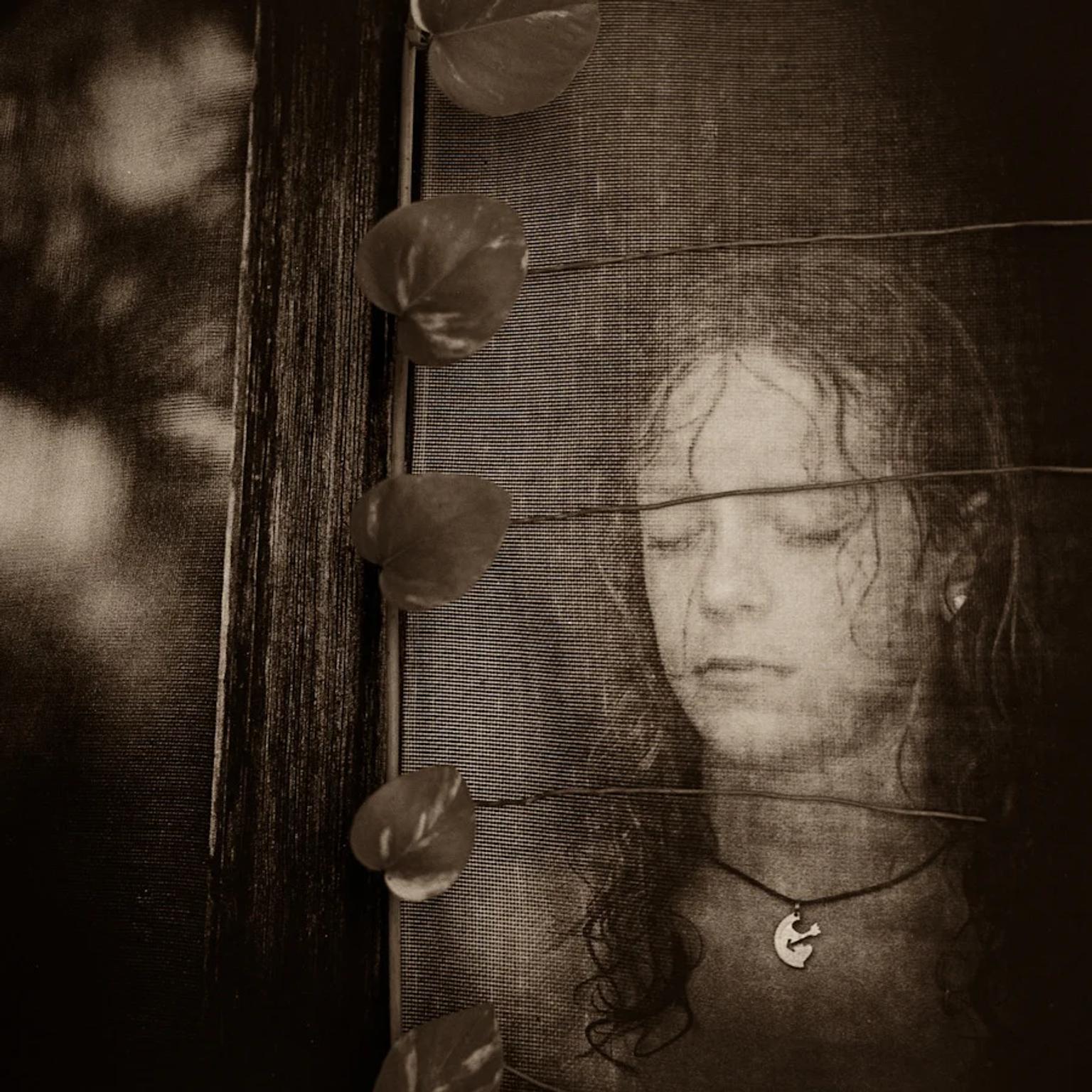 image-38e3b0c20de5a28ce45502b6fa9c905fa0c7ff5a-900x900-webp