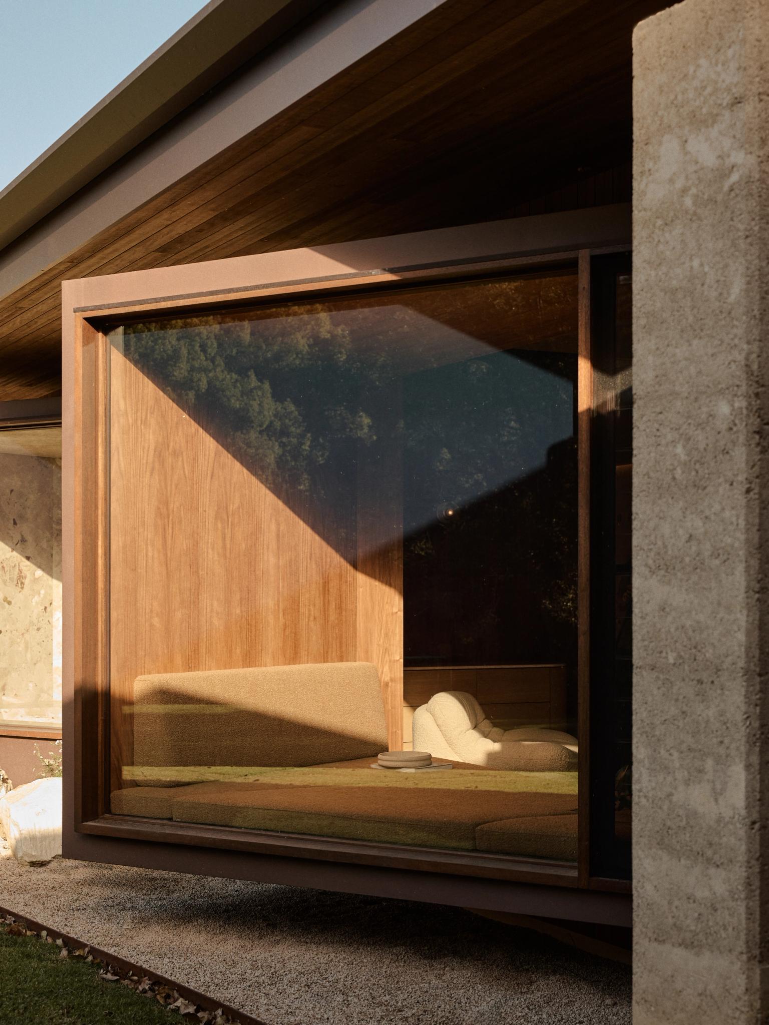 image-4ac2563c39a8248a34247522503a862993a48ae0-4050x5400-jpg