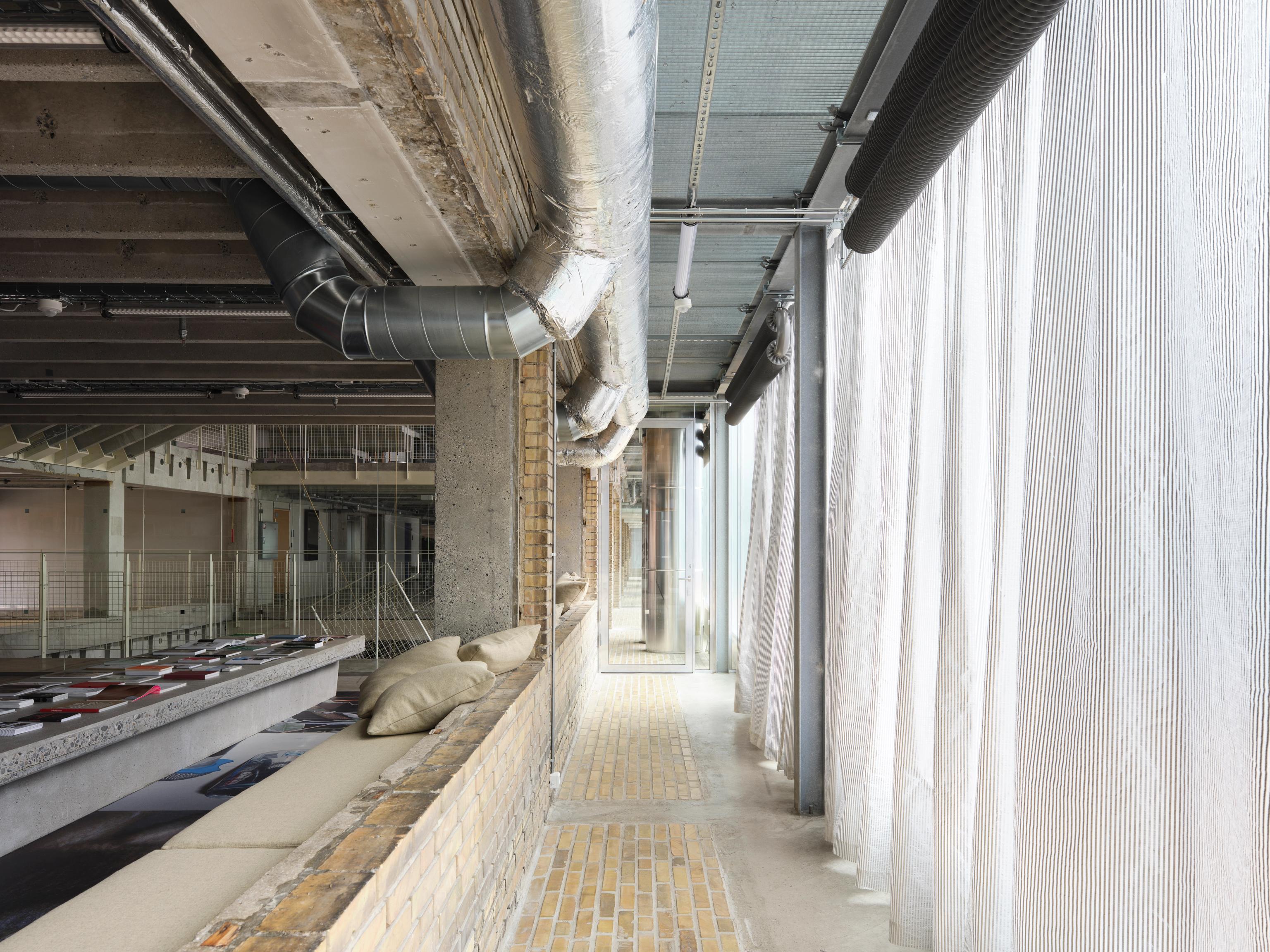 image-4b6f9cdb5547b7dc0aa66b9d5660c2c845bbc144-5120x3840-jpg