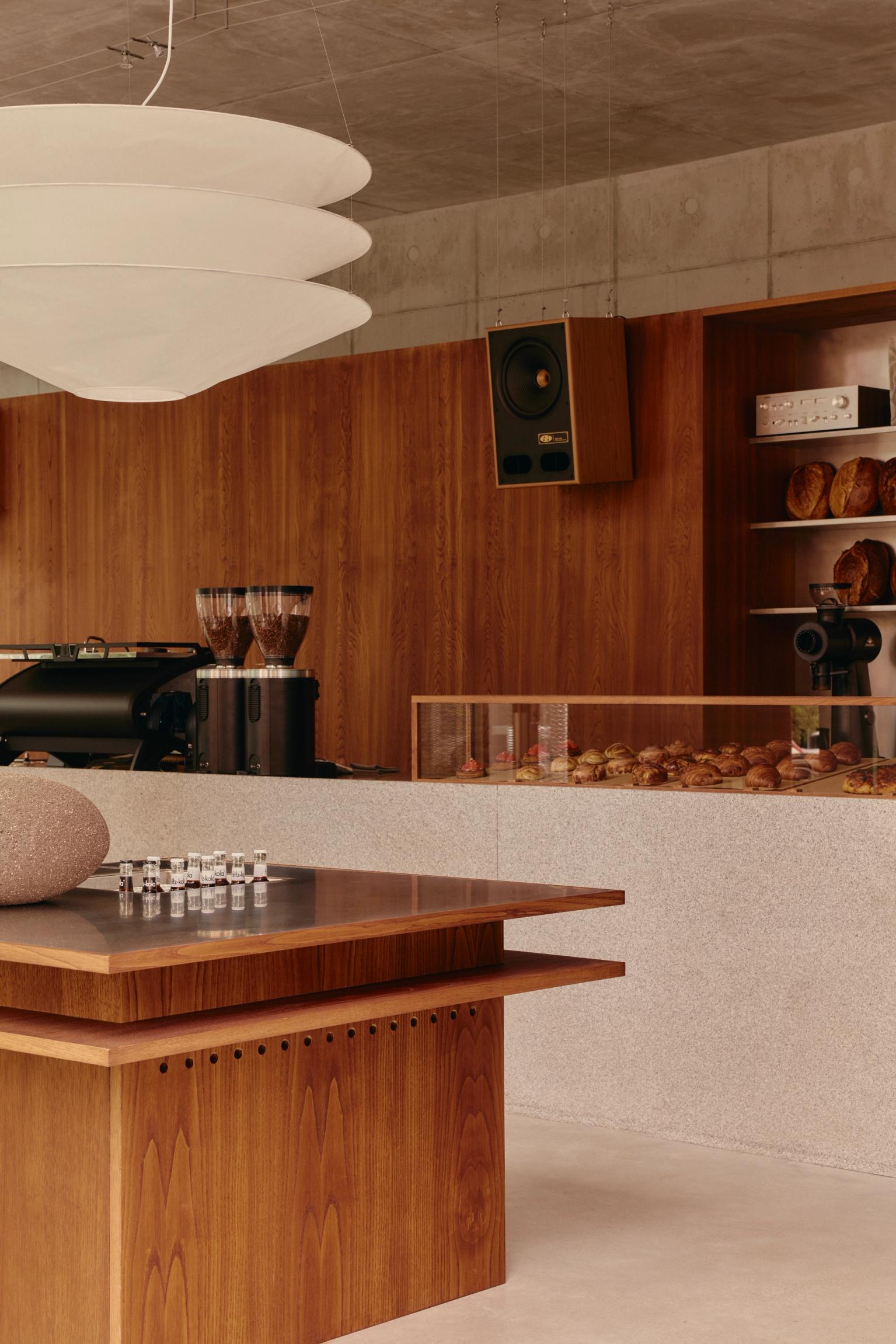 image-4bf8f3a9fbf7cb9d0d593b355da03710843ef513-5317x7972-jpg