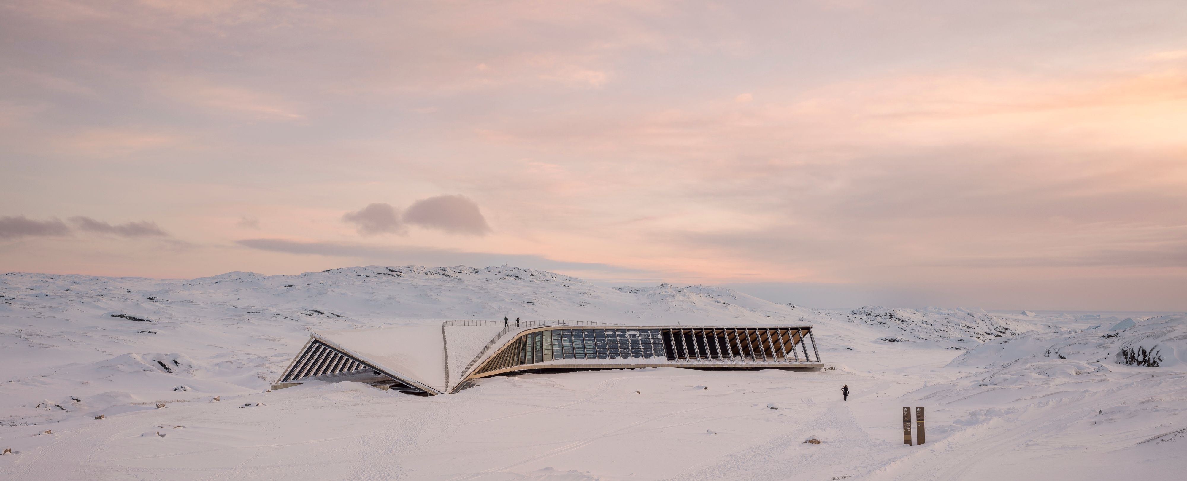 image-4d6ea92f645e8e0e9d00b251cc4829cb1e5c928b-4000x1622-jpg