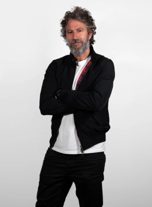 image-6a7f3bd6af9e679d278efef40b4cf55240bb4117-1044x1418-png