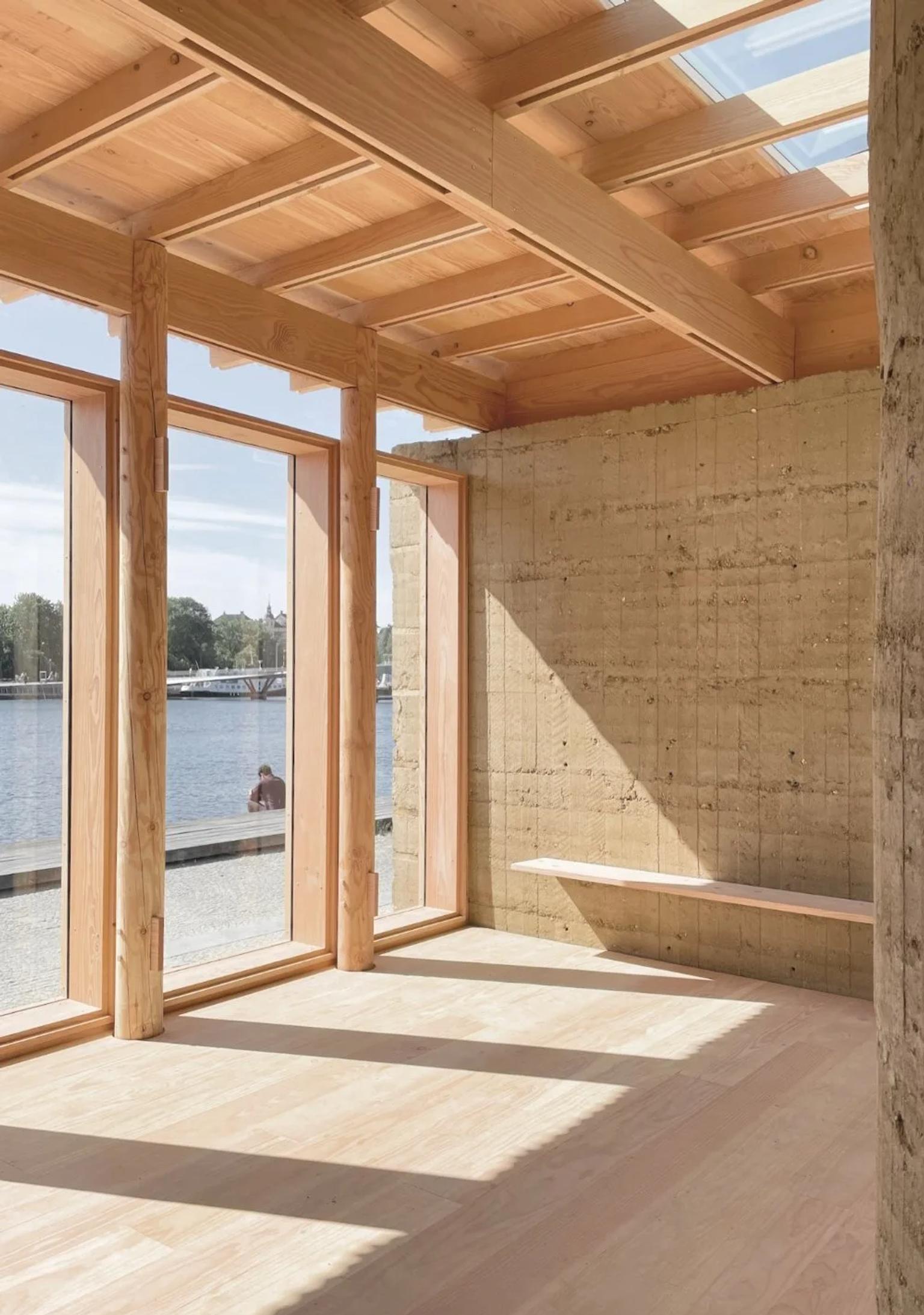 image-7b9459fea4ca30c6df9b481e82791aec4fcb774f-1000x1500-webp