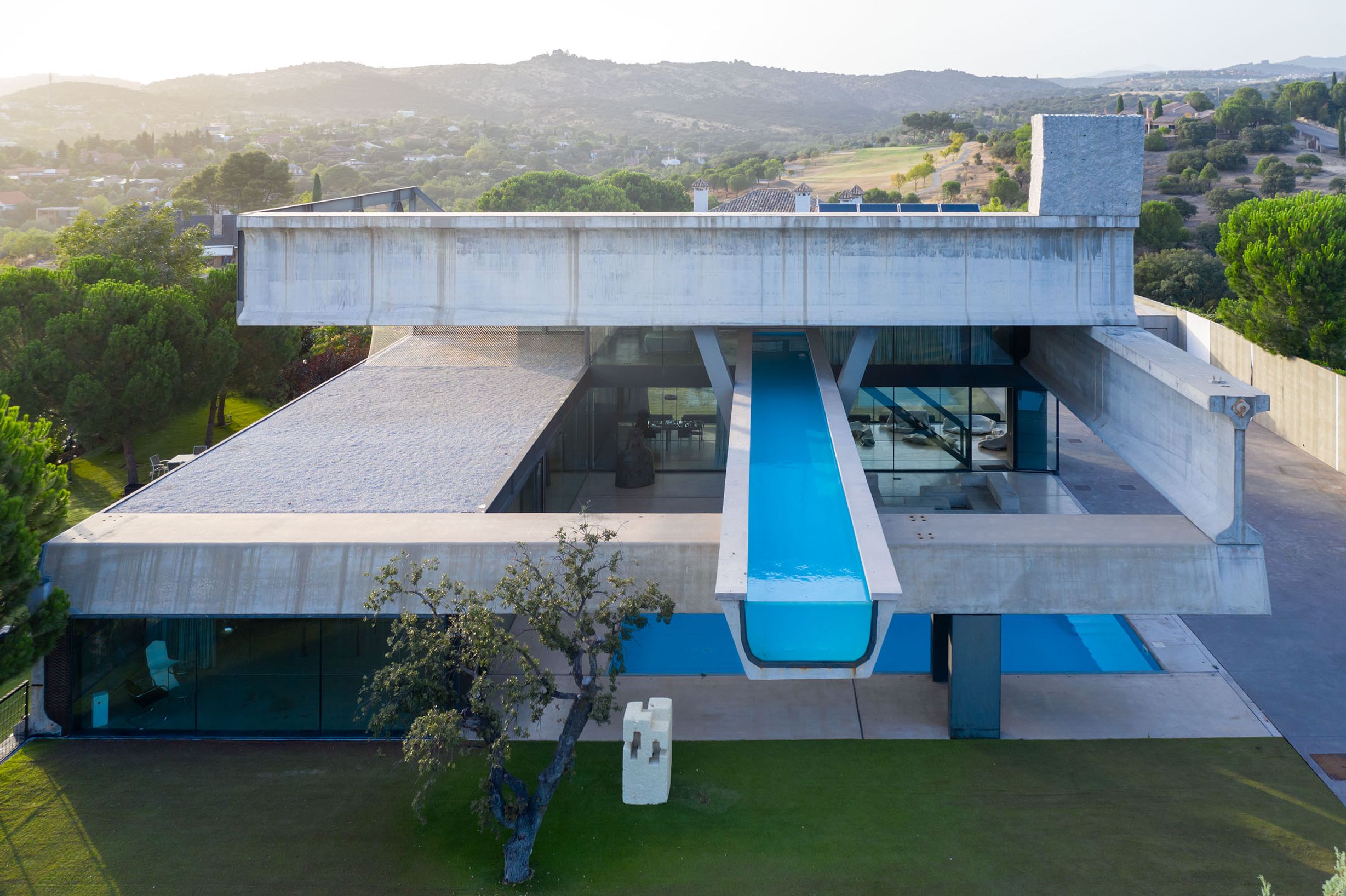 image-8bdc3a7e15bad8db8a98371acd9f0565e6691562-2200x1465-jpg