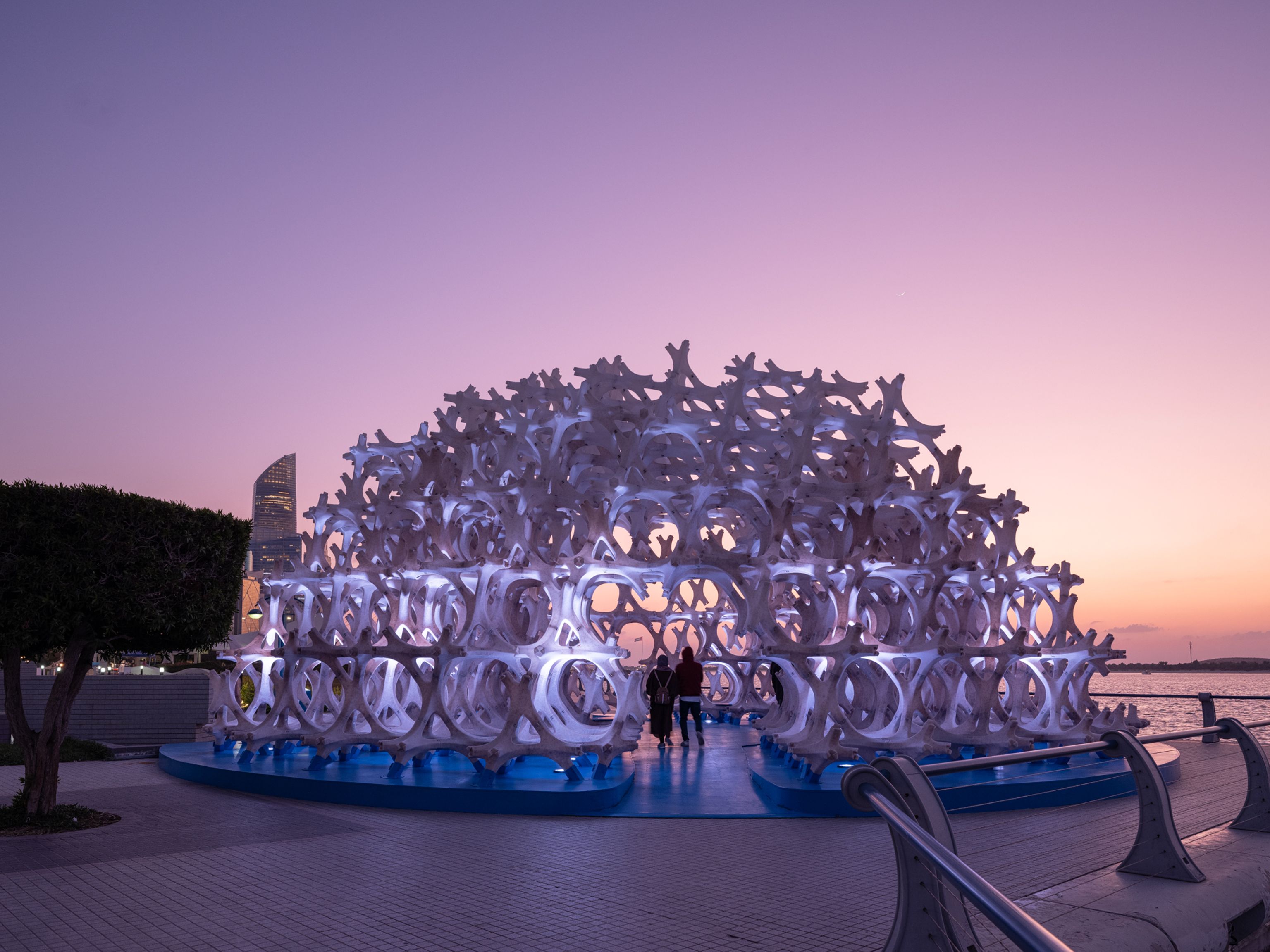 image-8fc272c5f152139a224c3aeeae4279f2fbbada0a-2000x1500-jpg