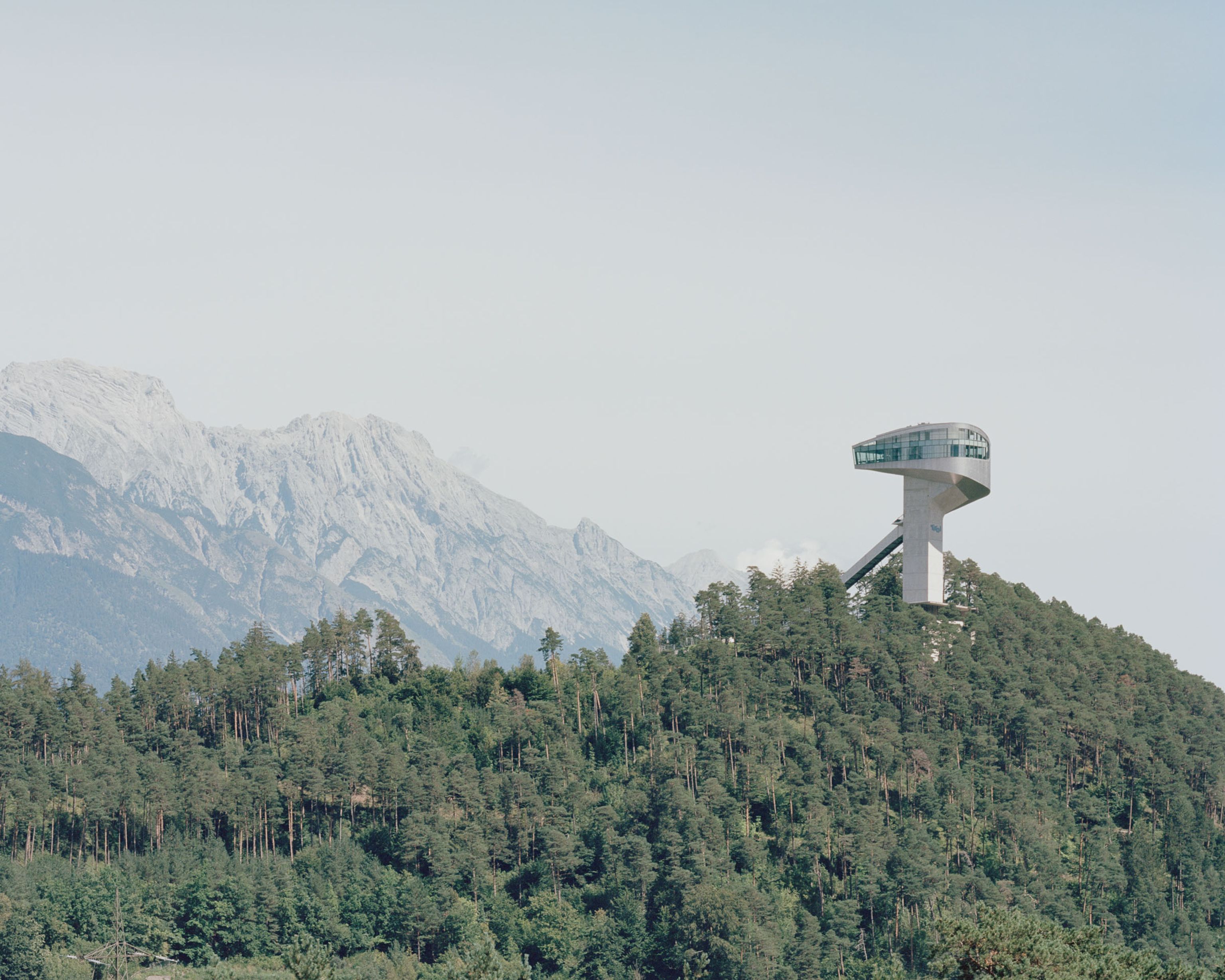 image-910f390bf30b0940a5ff0c3c6e7df9c662686d92-2400x1920-jpg