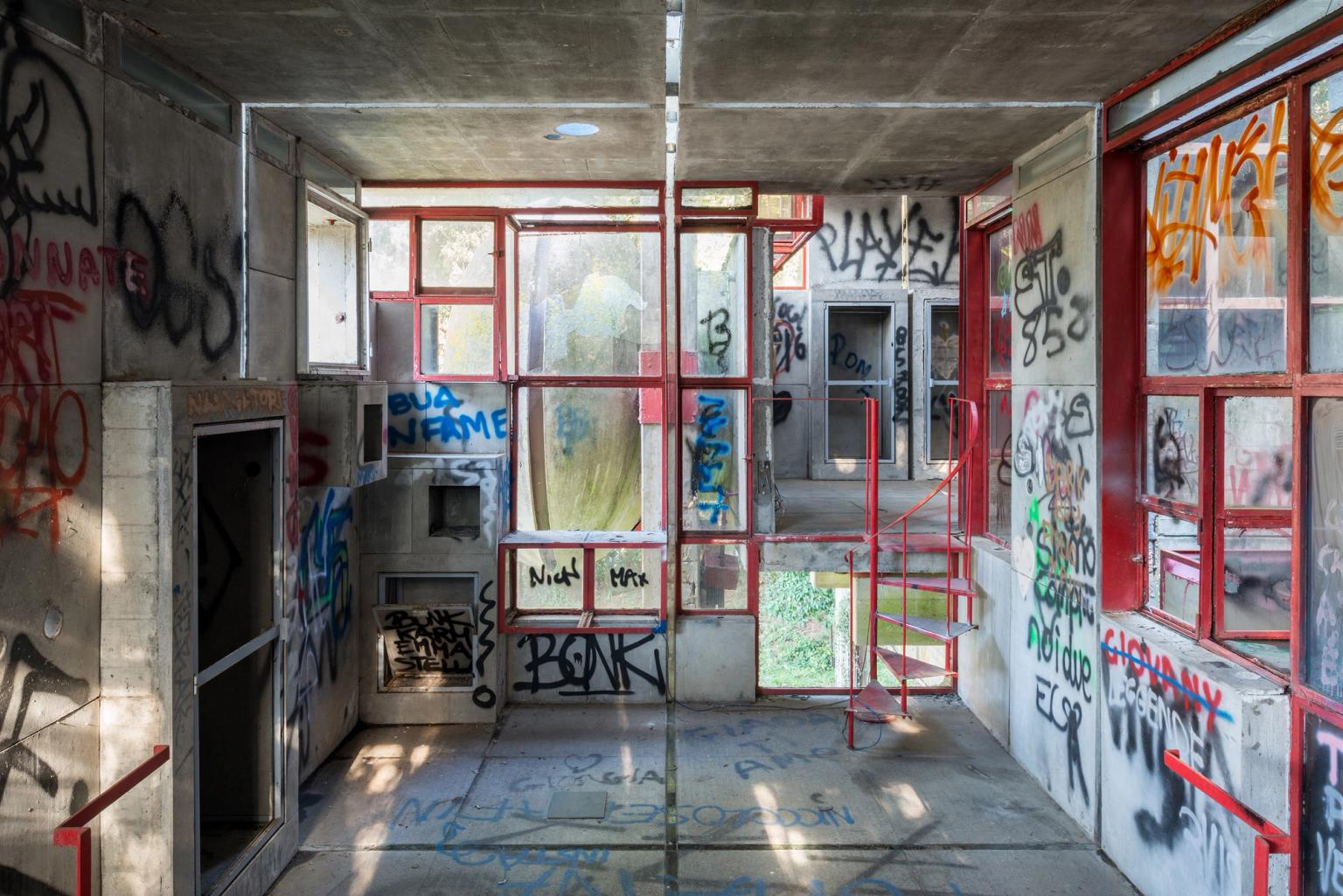 image-9a649f26ad763b8f90b35d44ef4caf0d791a5303-2997x2000-jpg