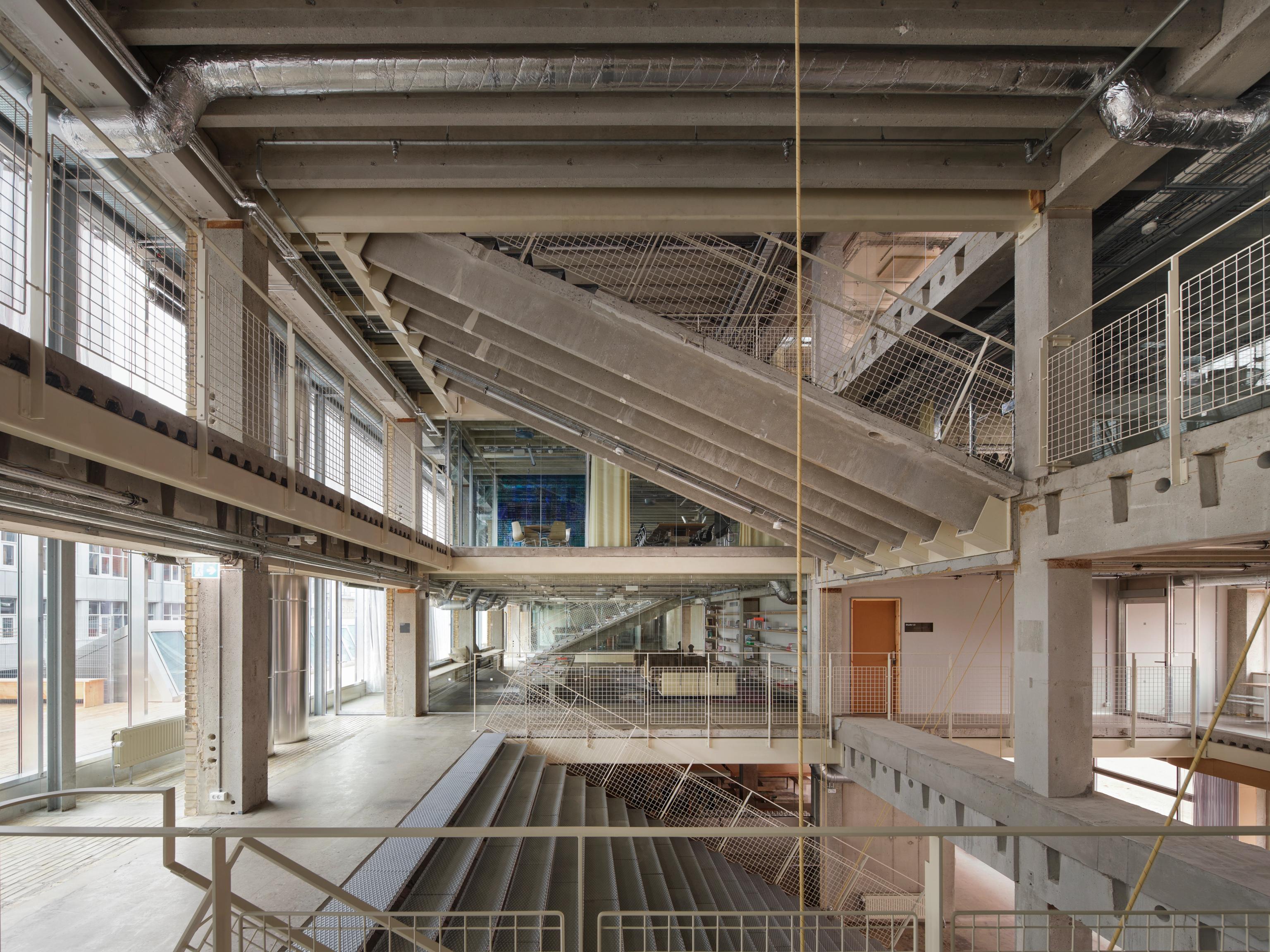 image-a2916405c2c47db581d3e88408ff92a531bd8a4e-5120x3840-jpg