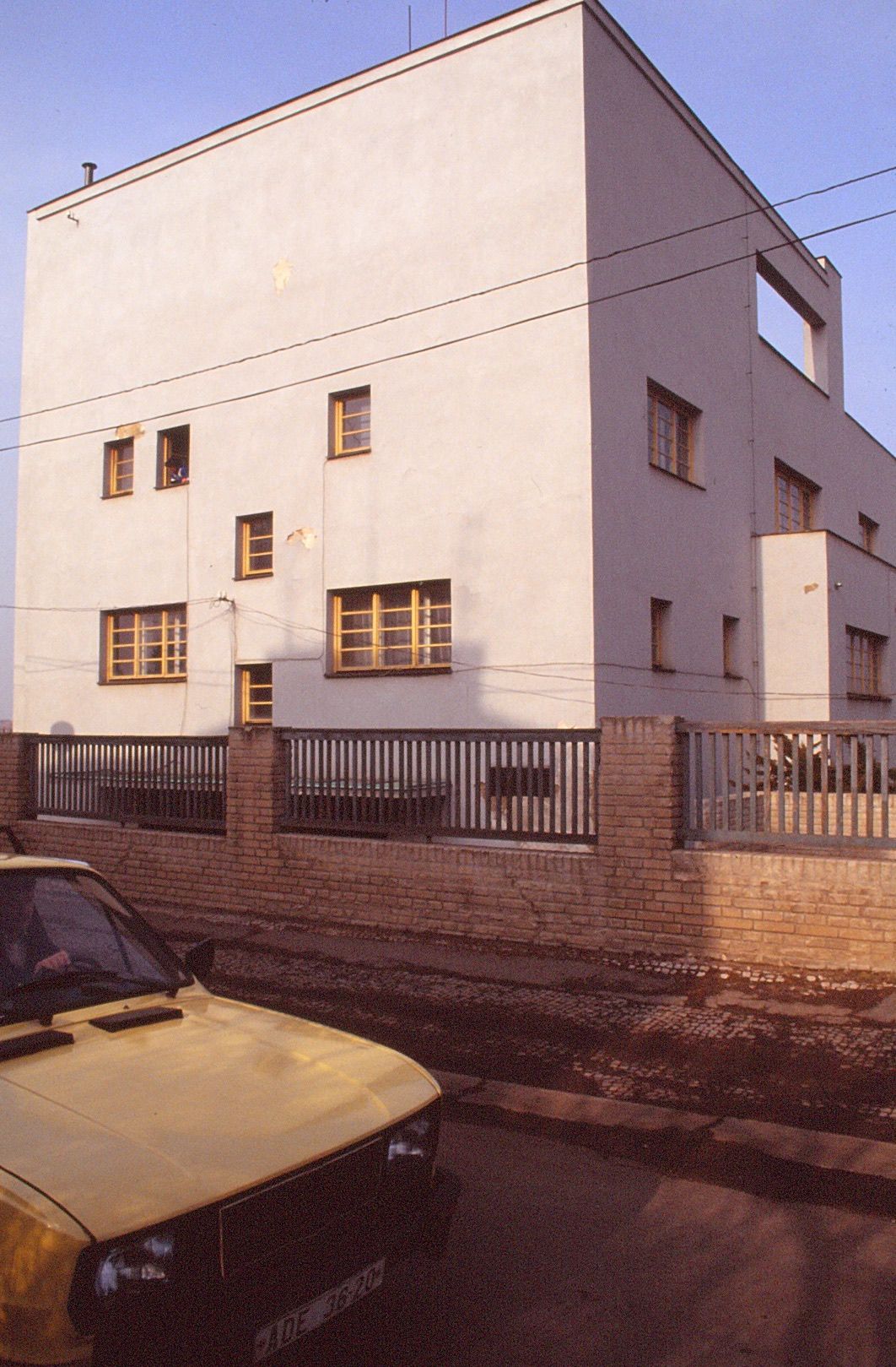 image-a3dad1e5f4819beaa318825c8059ac0c953151fe-1062x1619-jpg